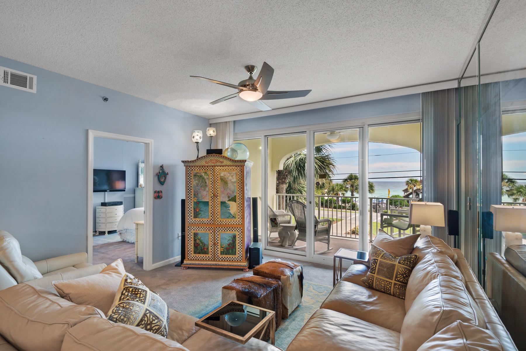 LEEWARD KEY - Residential