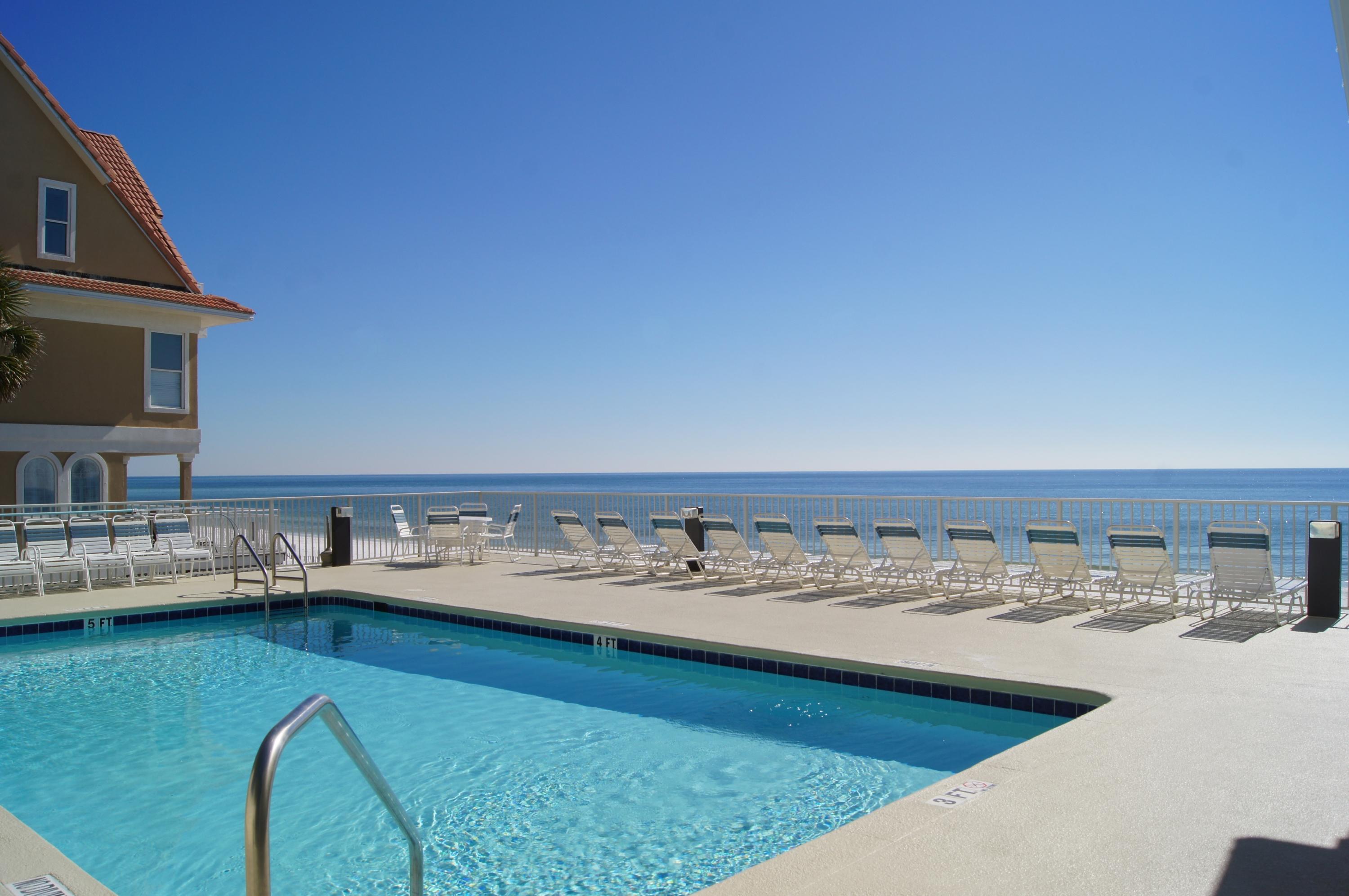 LEEWARD KEY - Residential