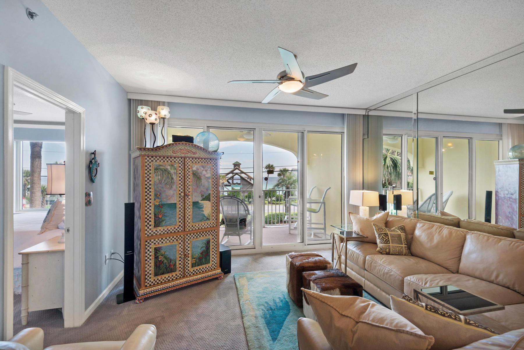 LEEWARD KEY - Residential
