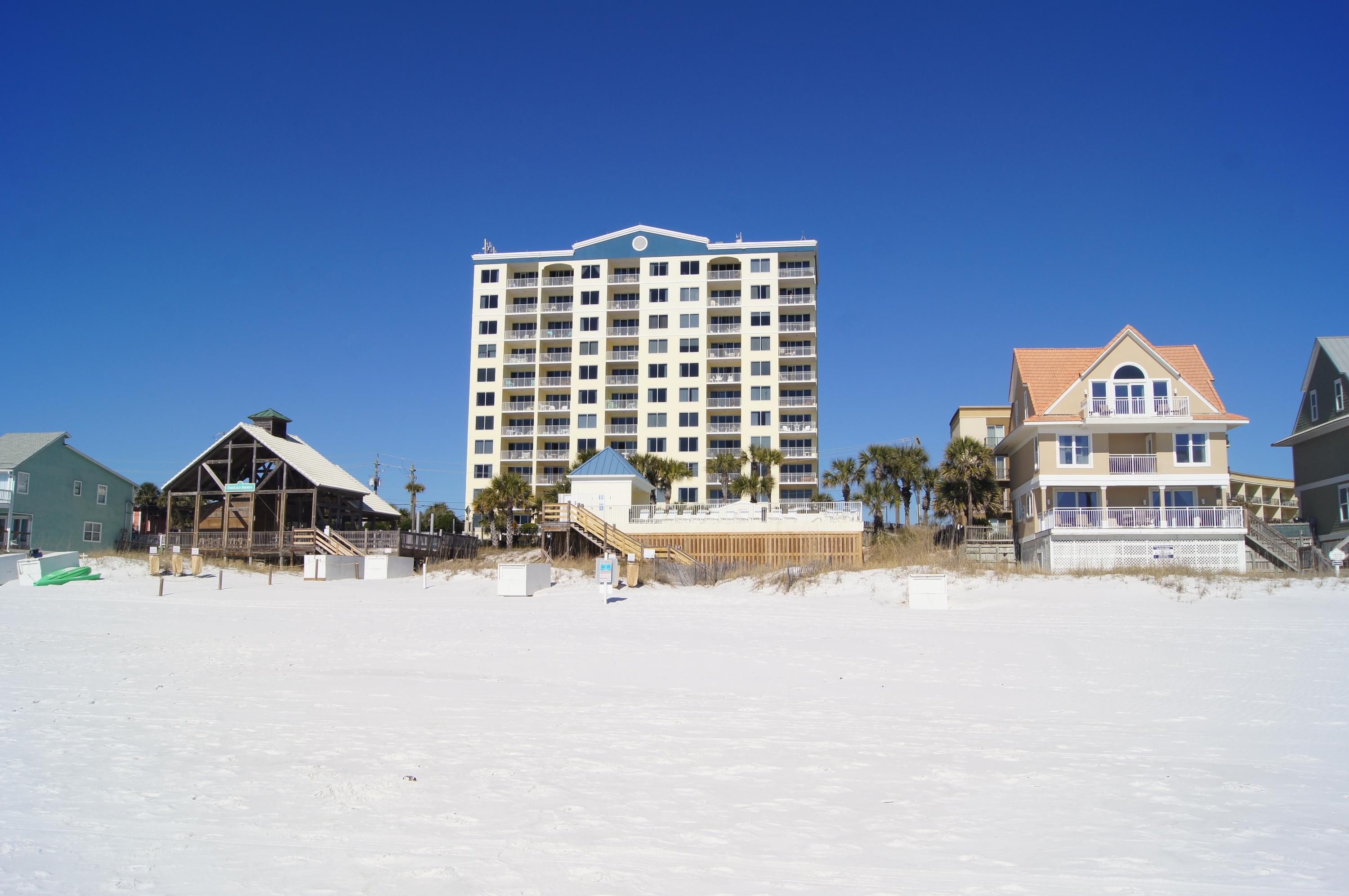 LEEWARD KEY - Residential