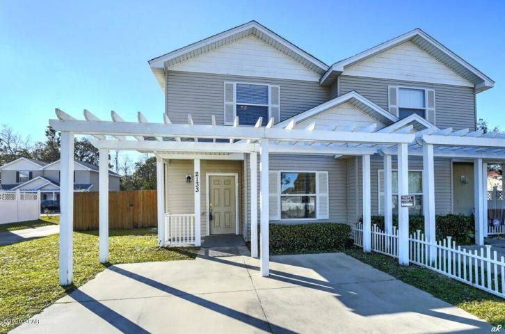 PINES 3RD ADDN - Residential