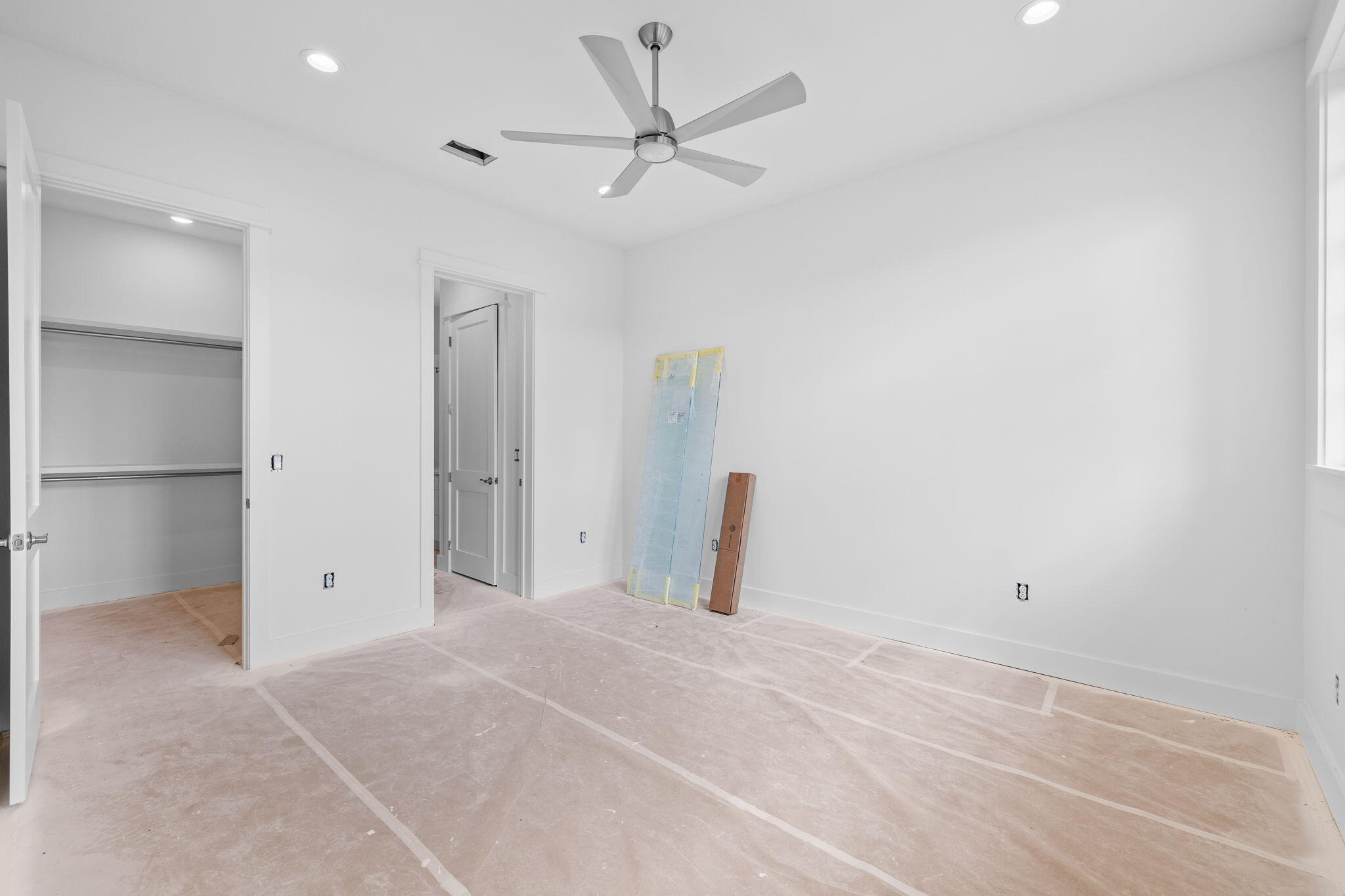 WILD HERON - Residential