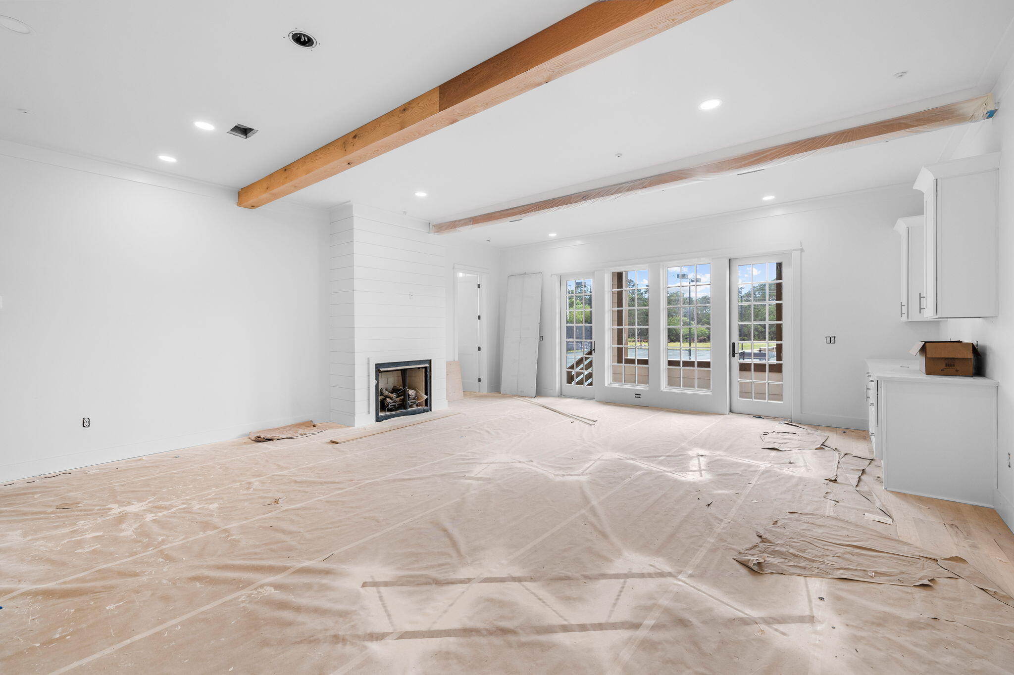 WILD HERON - Residential