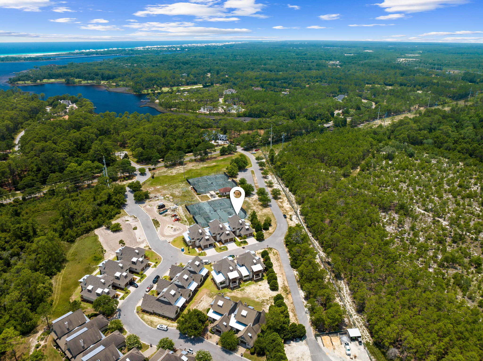 WILD HERON - Residential