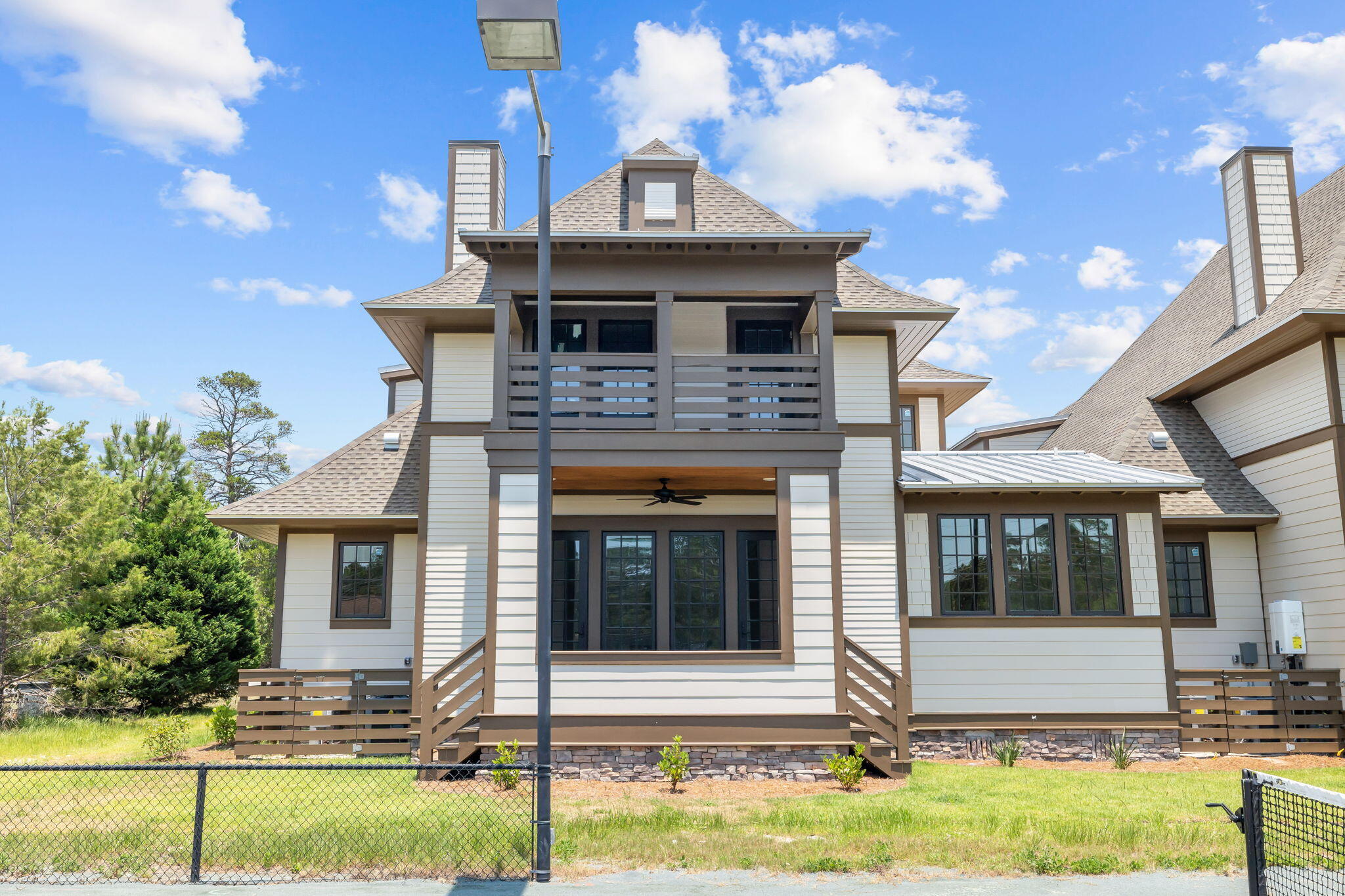 WILD HERON - Residential