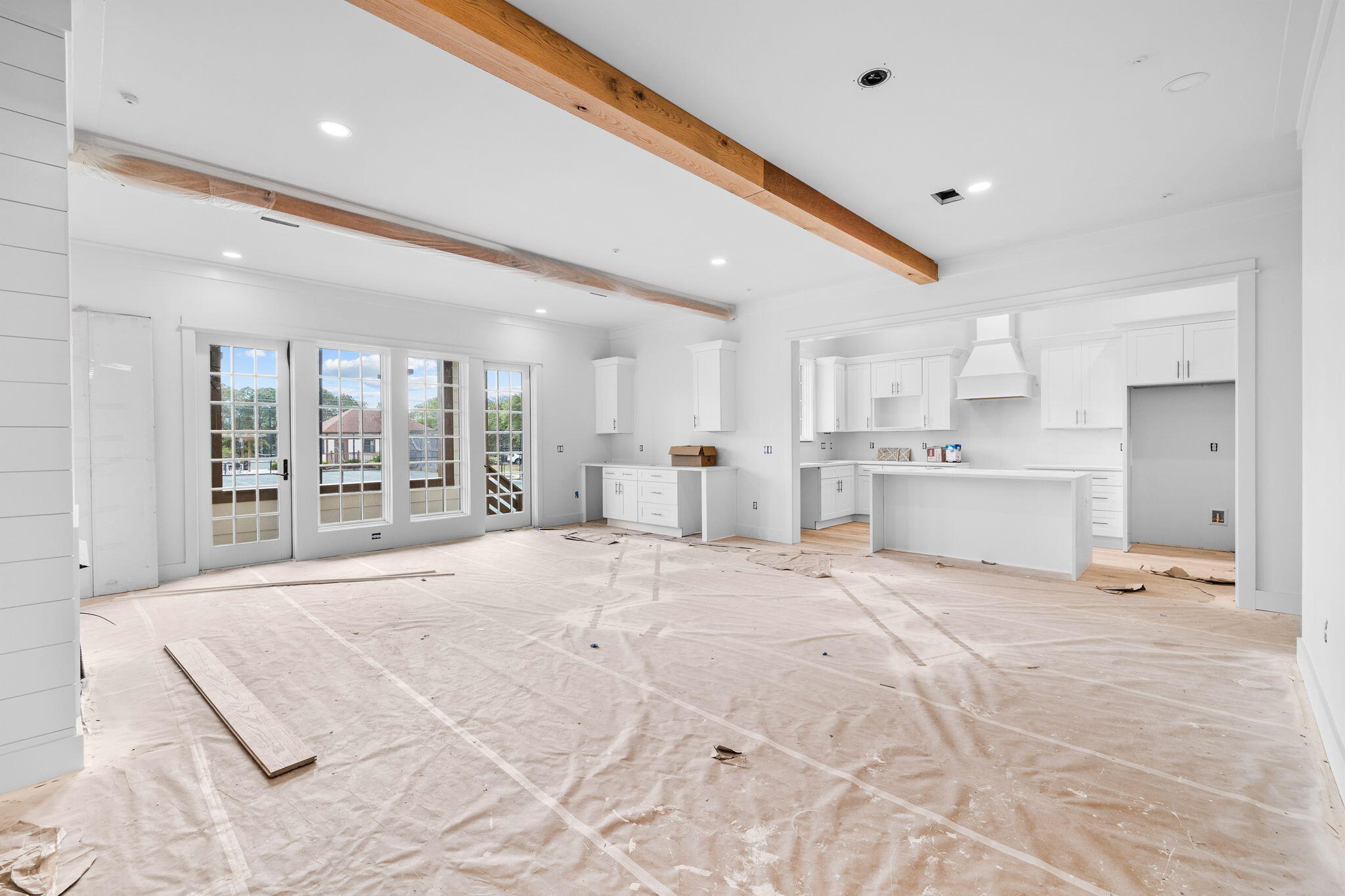 WILD HERON - Residential