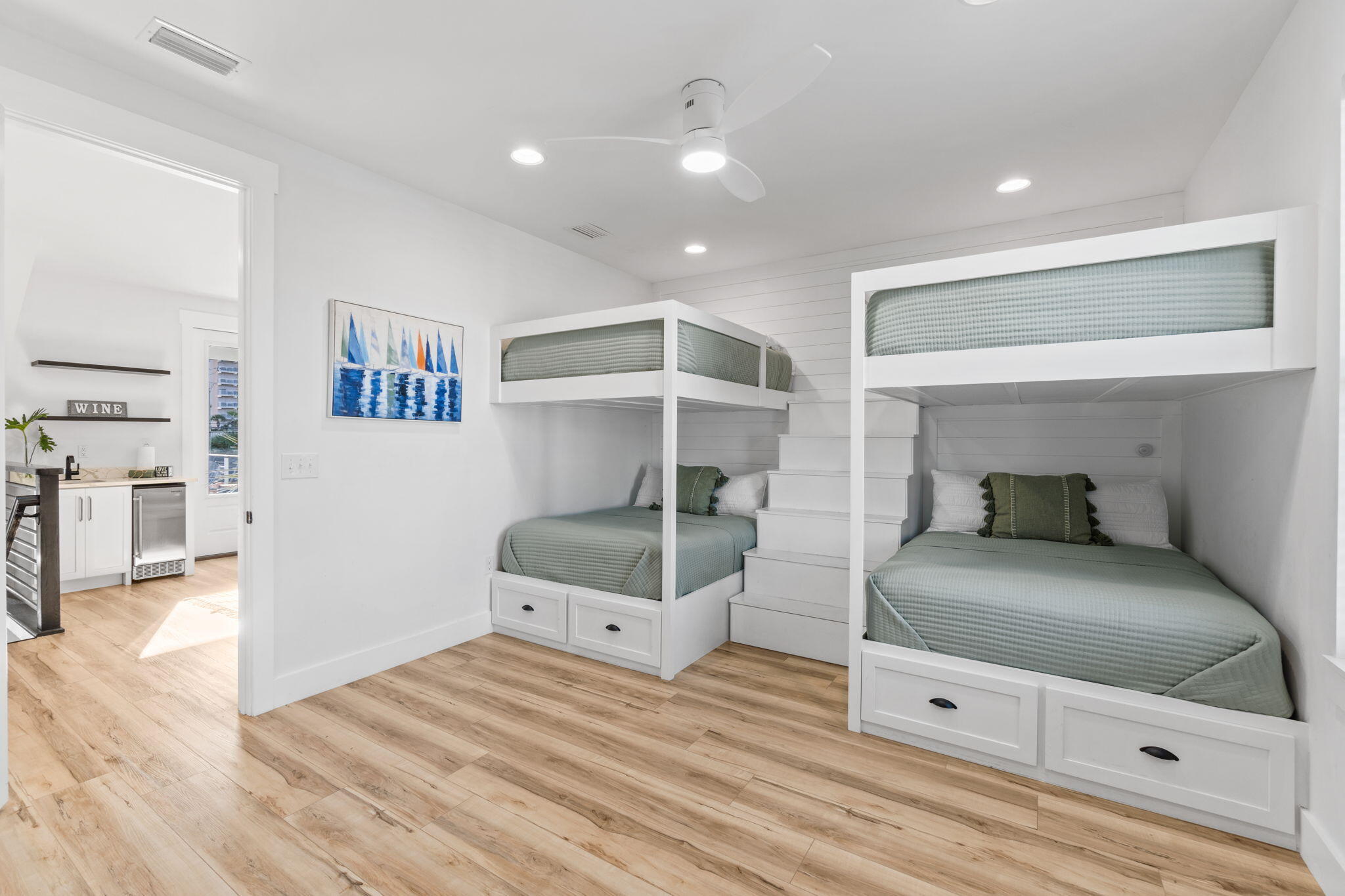 HOLIDAY BEACH UNIT 12 - Residential