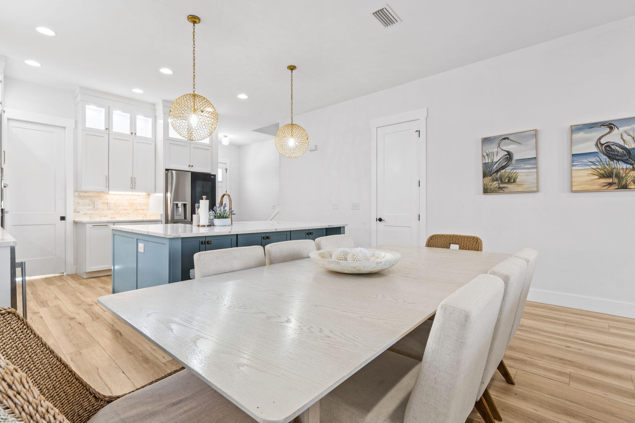 HOLIDAY BEACH UNIT 12 - Residential