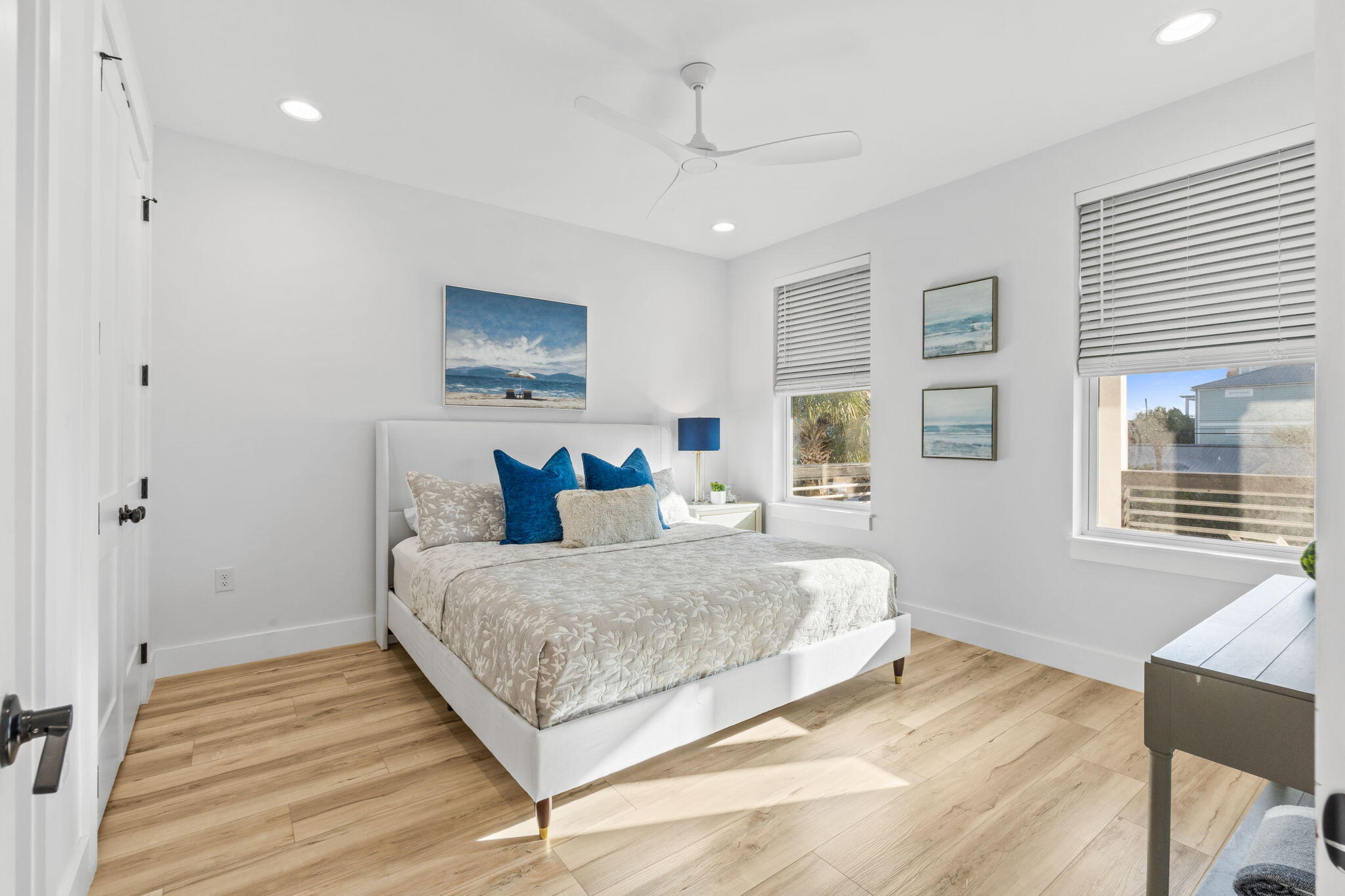 HOLIDAY BEACH UNIT 12 - Residential