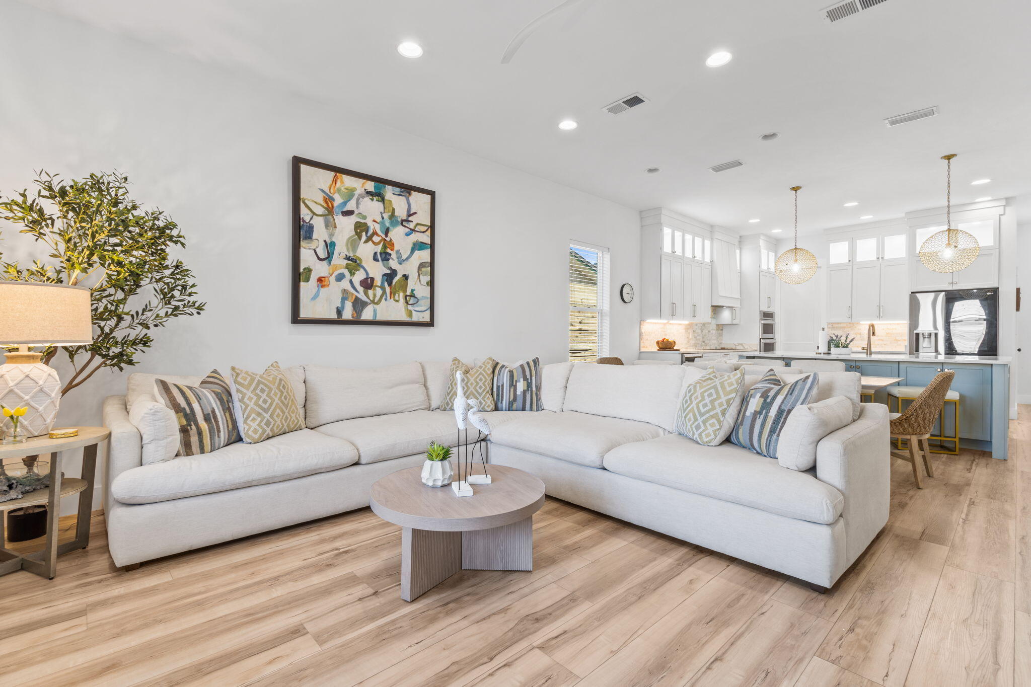 HOLIDAY BEACH UNIT 12 - Residential