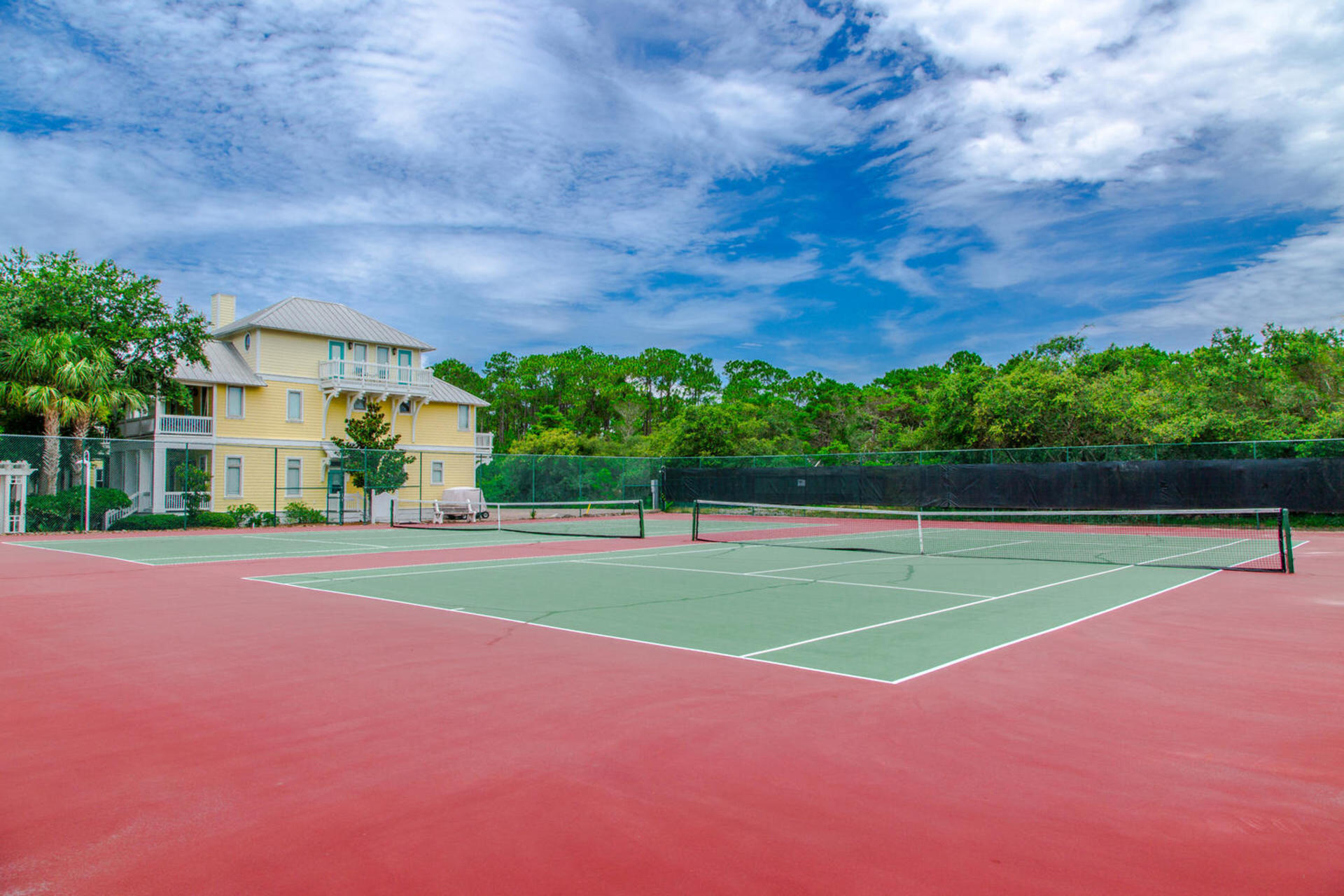 Carillon Beach Inn - Residential