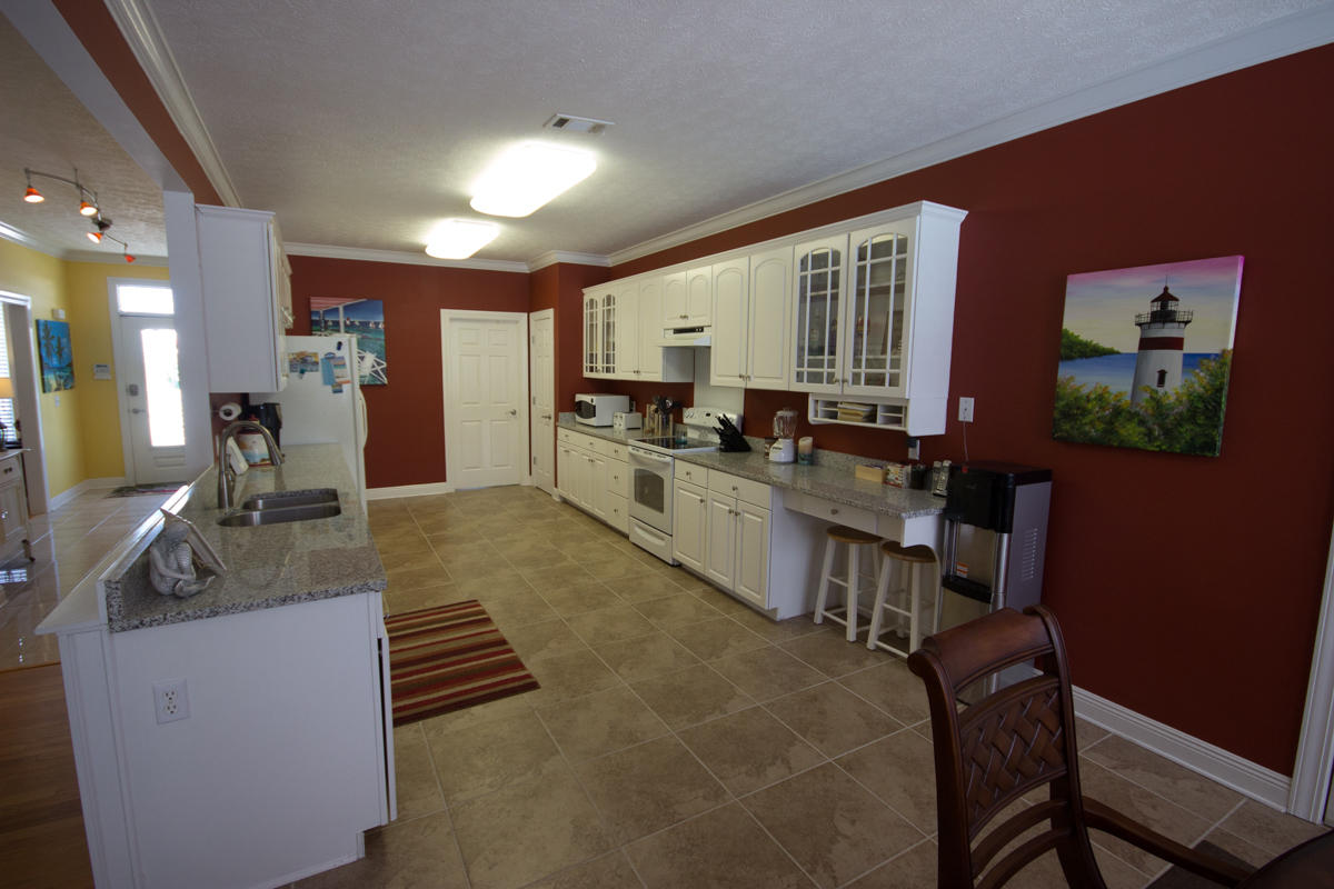 NORTH BID-A-WEE BEACH - Residential