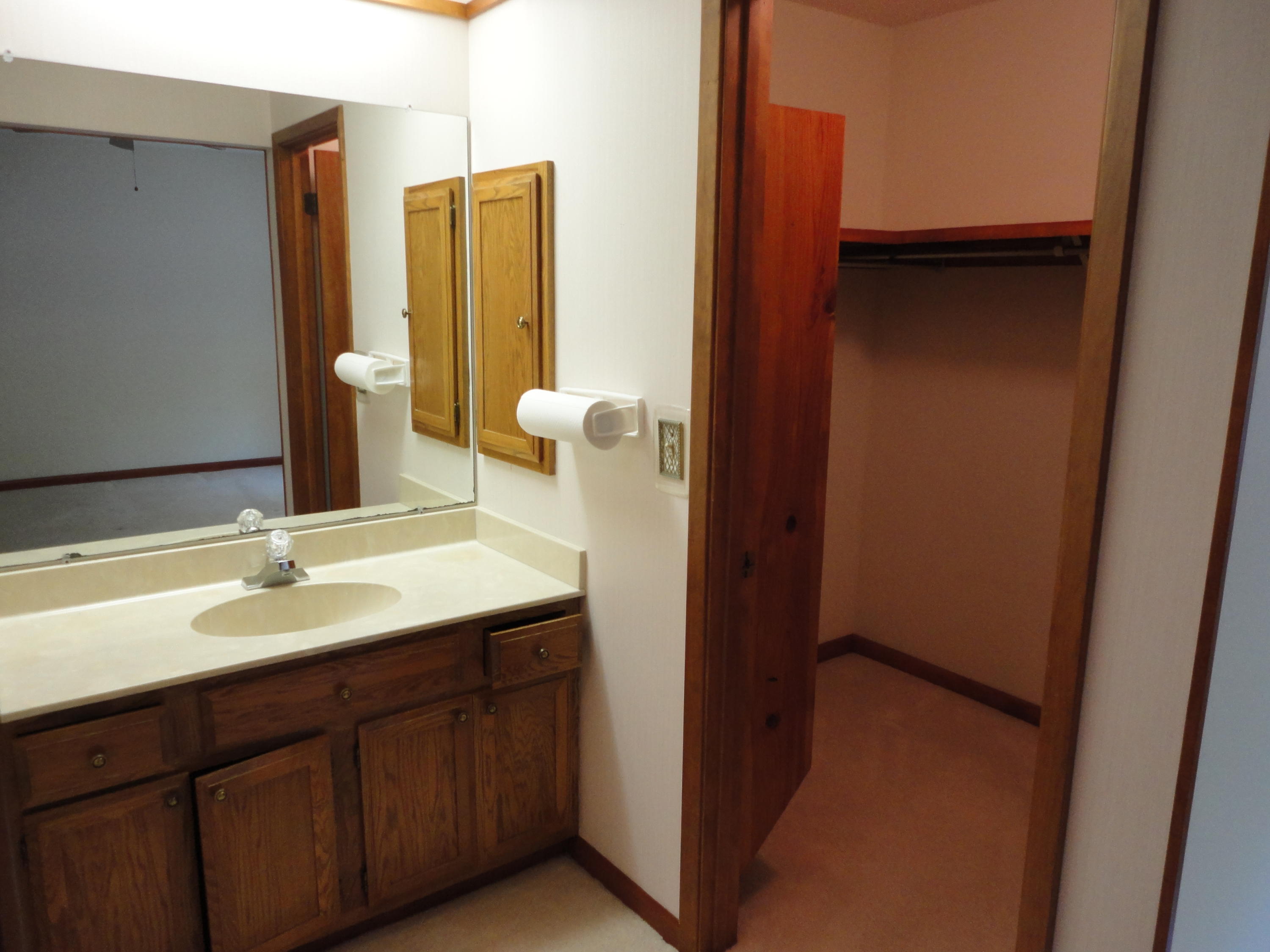 CEDAR RIDGE - Residential