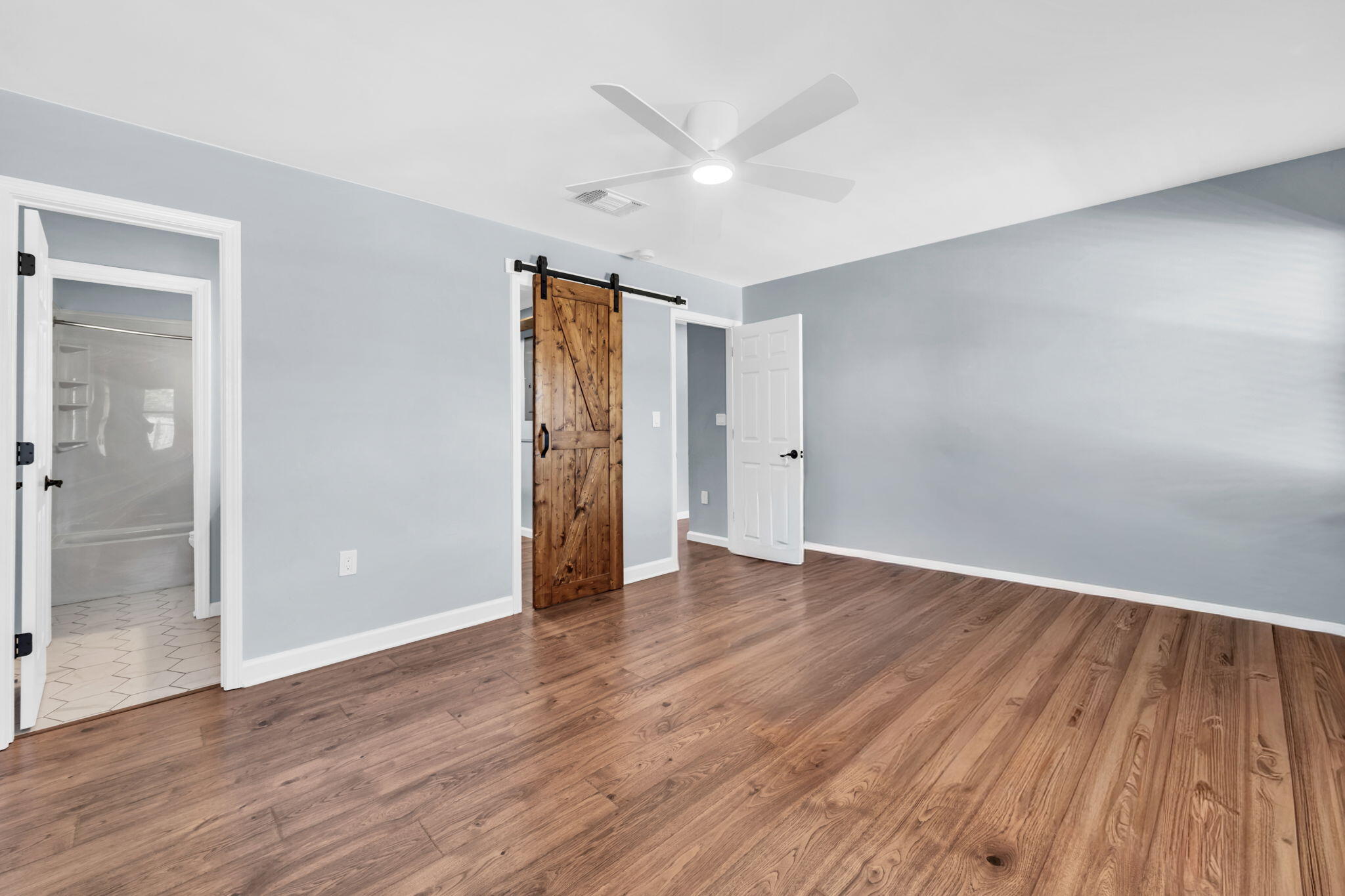 PALM ESTATES UNIT 4 - Residential