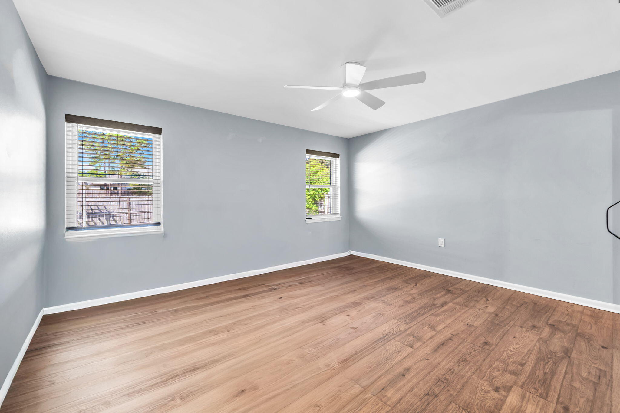 PALM ESTATES UNIT 4 - Residential