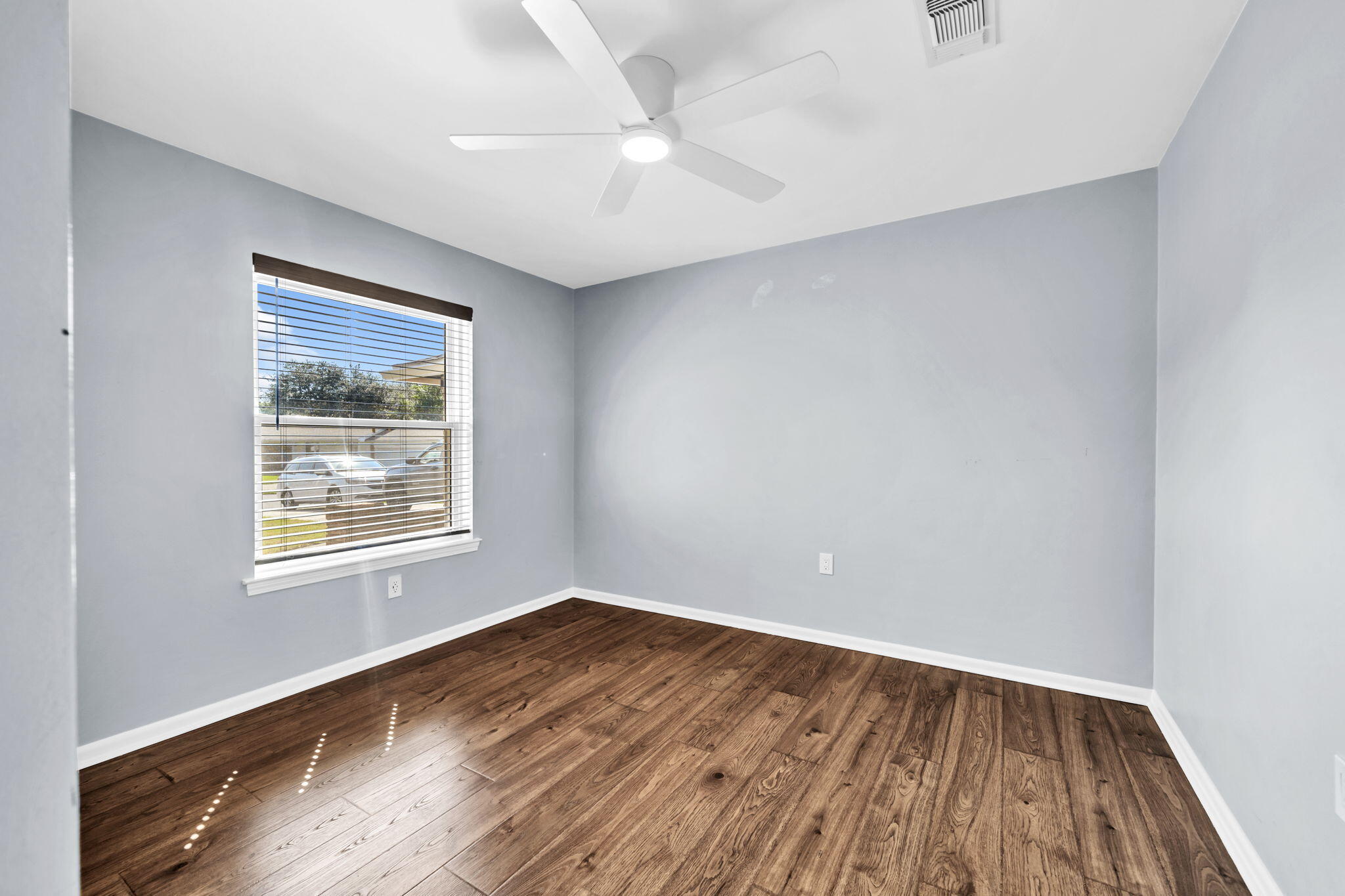 PALM ESTATES UNIT 4 - Residential