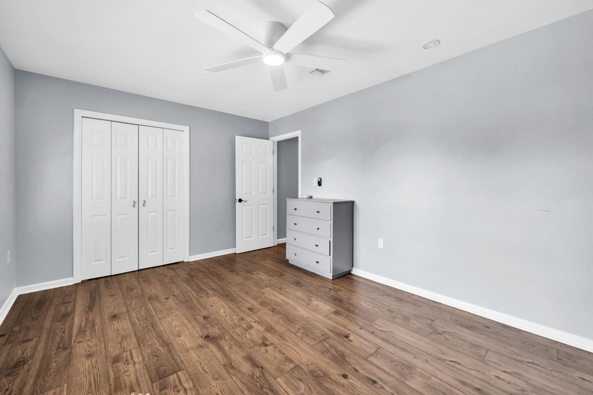 PALM ESTATES UNIT 4 - Residential