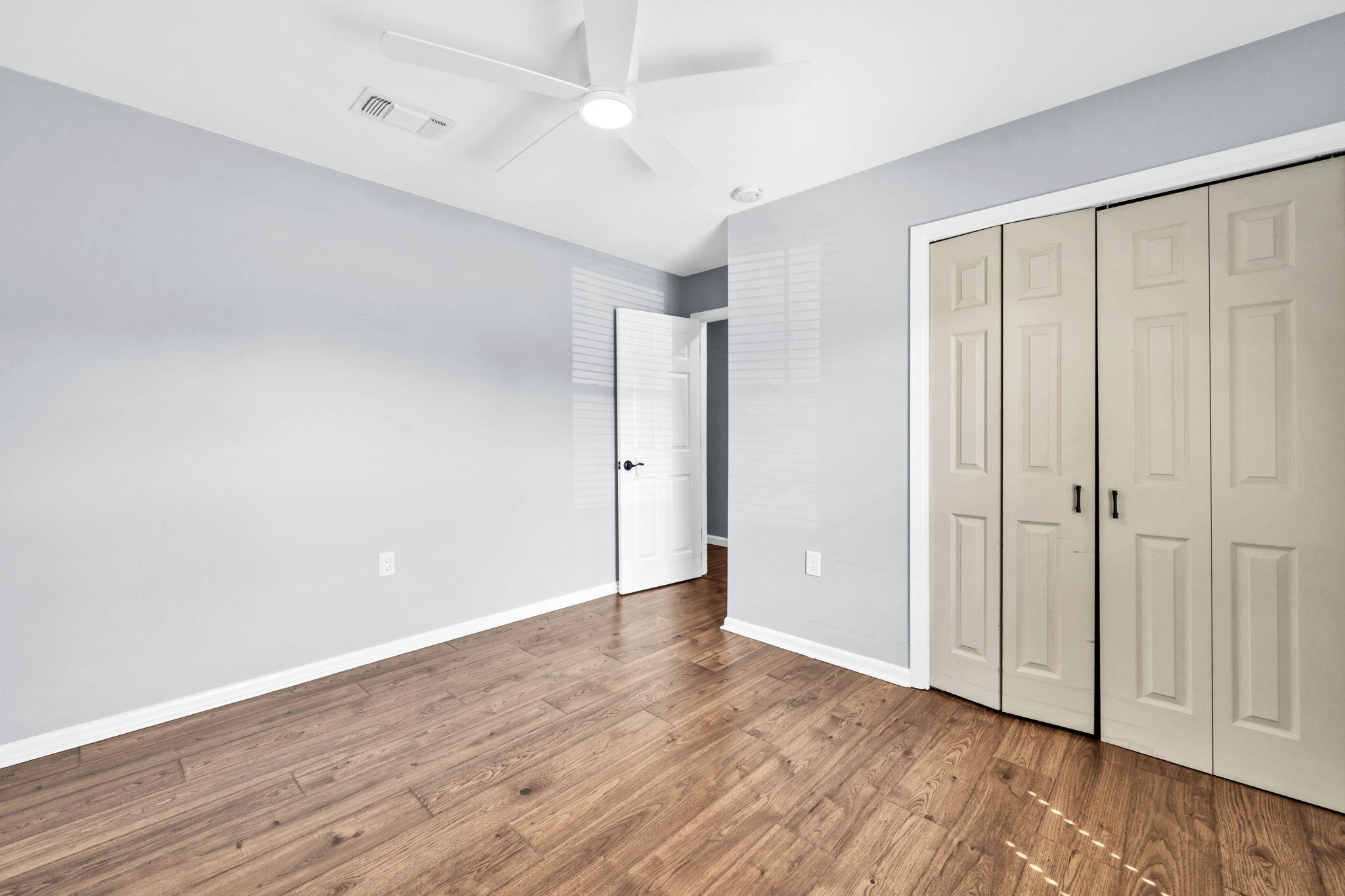 PALM ESTATES UNIT 4 - Residential