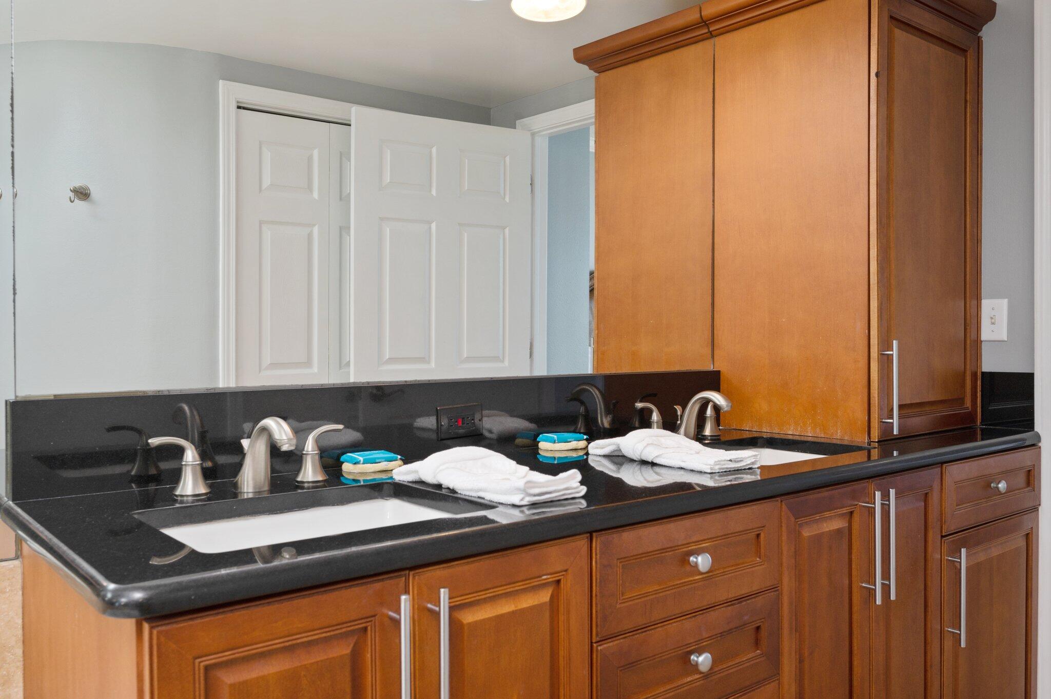 JADE EAST TOWERS CONDO - Residential