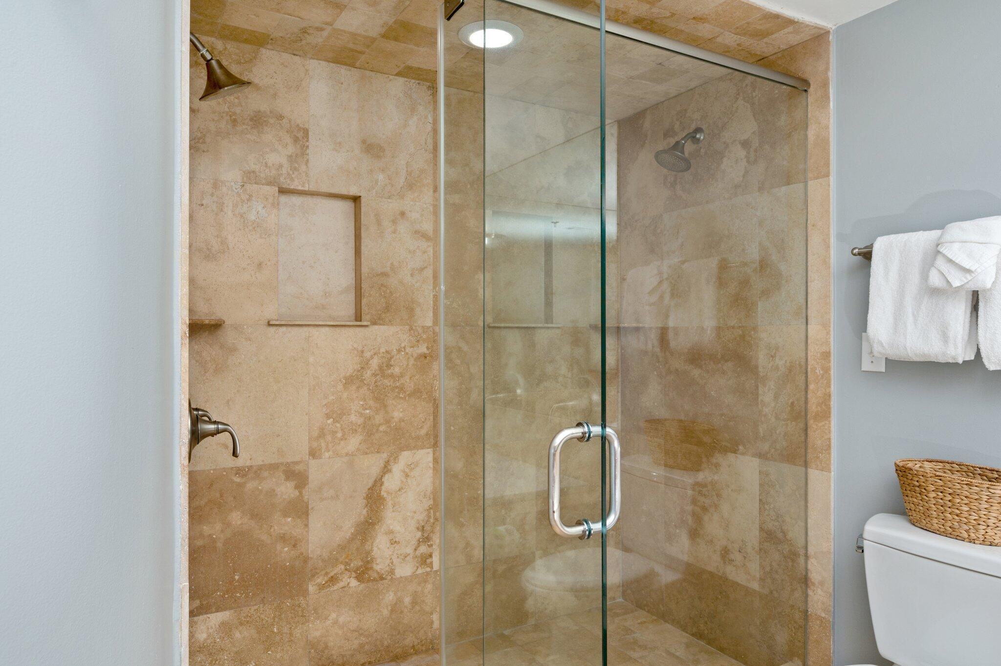 JADE EAST TOWERS CONDO - Residential