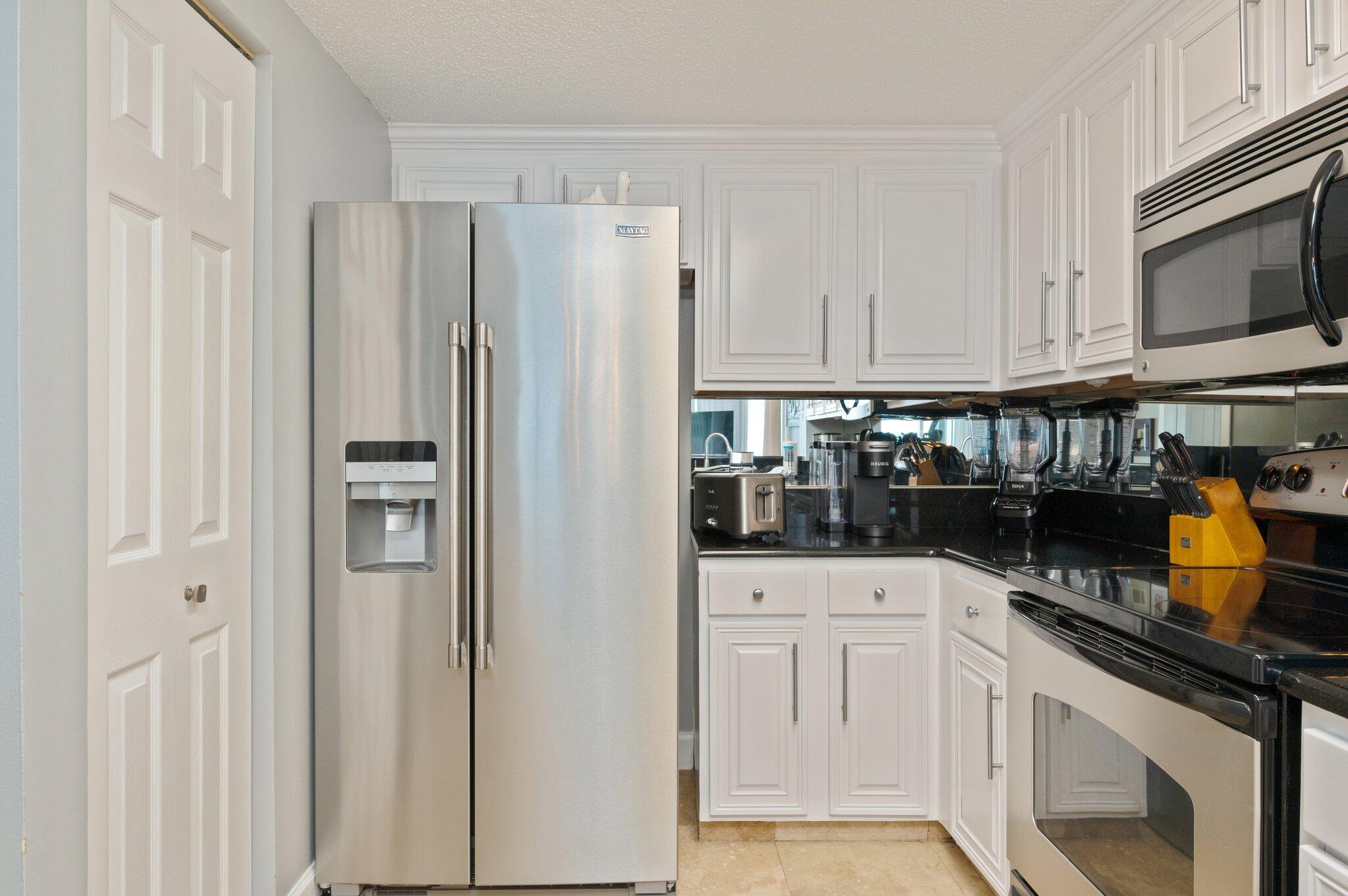 JADE EAST TOWERS CONDO - Residential