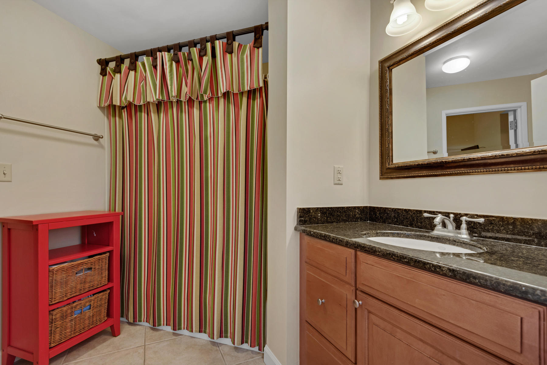 TIDES AT TOPS'L - Residential