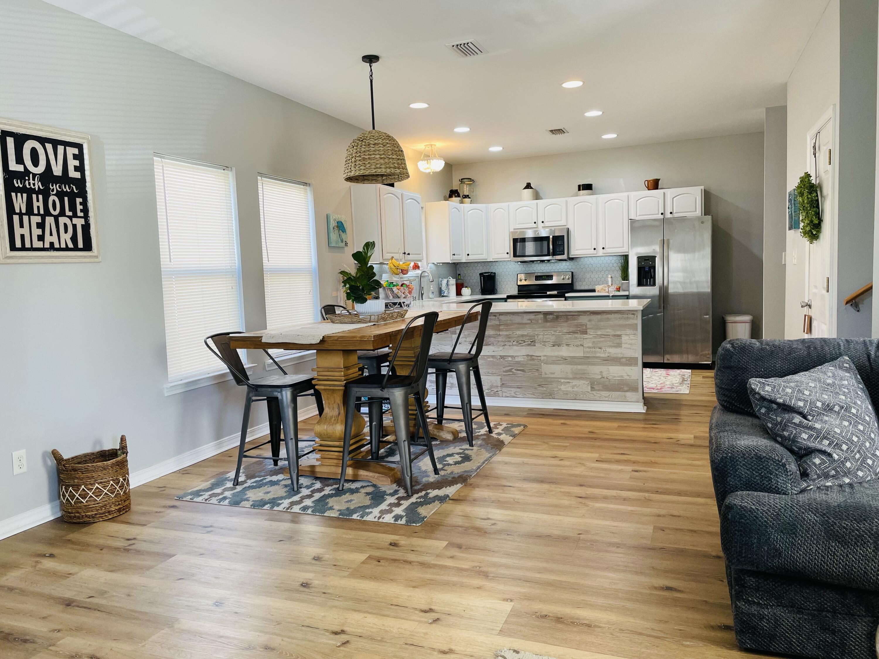 ENCHANTED ESTATES - Residential