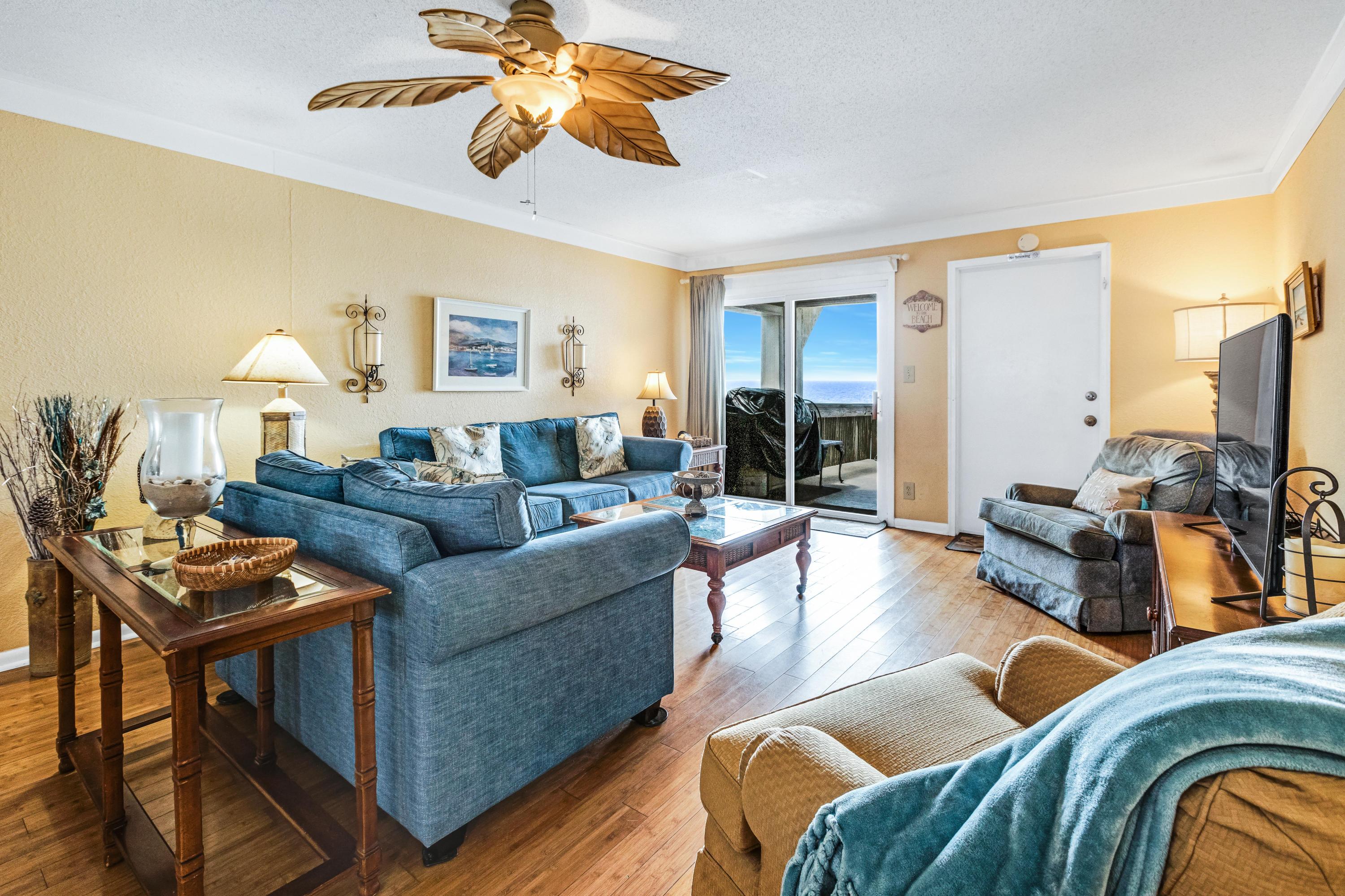 SANDDOLLAR TOWNHOMES - Residential