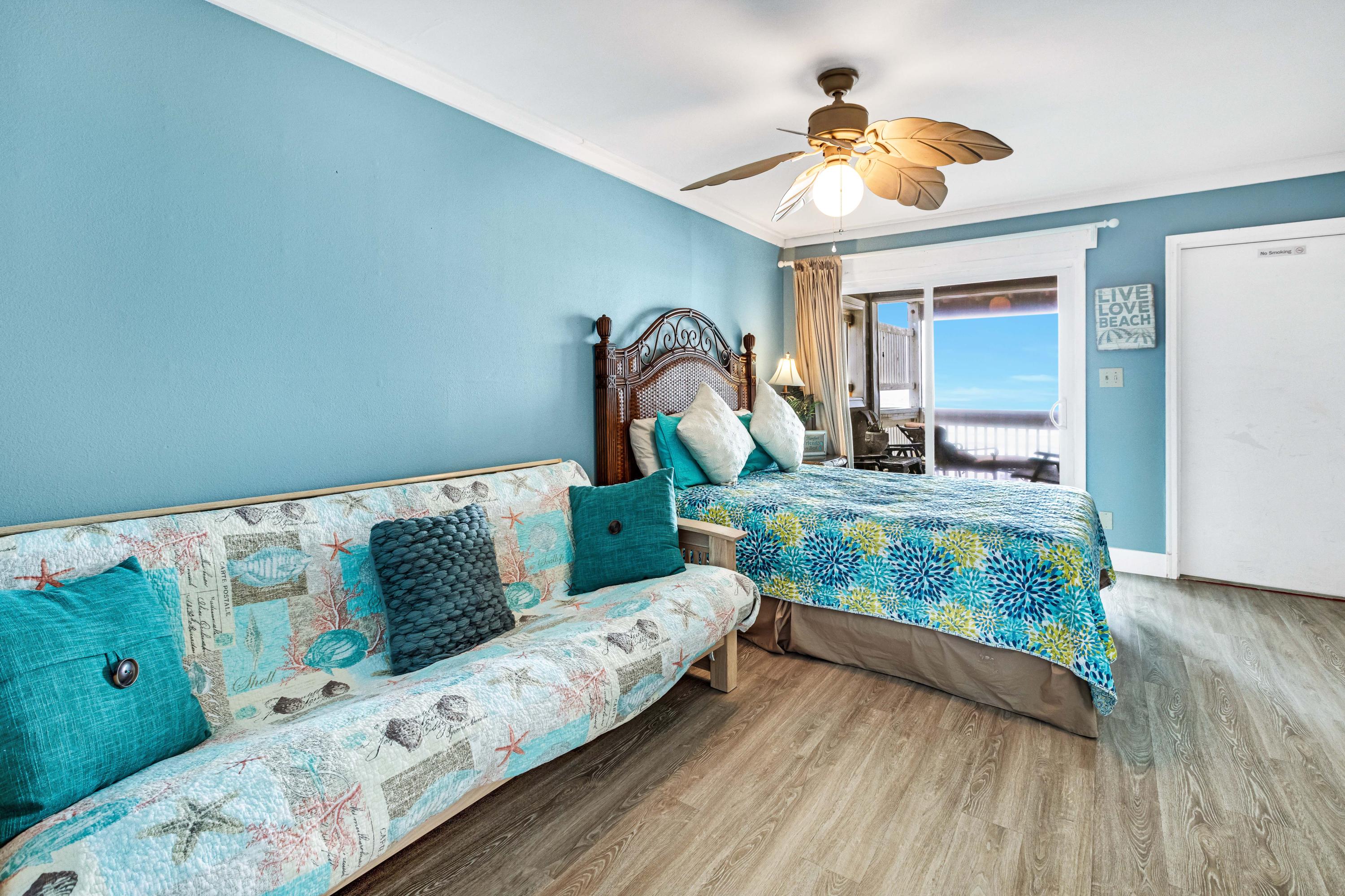 SANDDOLLAR TOWNHOMES - Residential