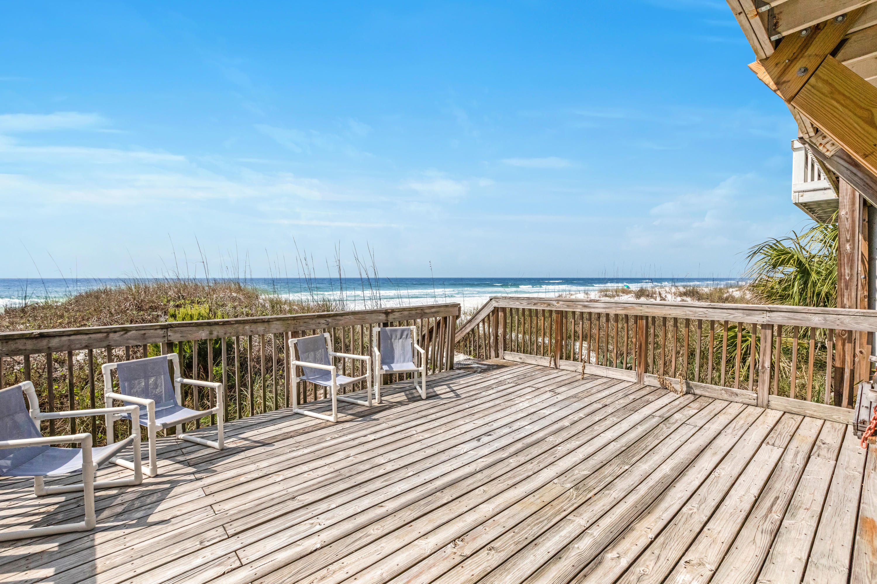 SANDDOLLAR TOWNHOMES - Residential