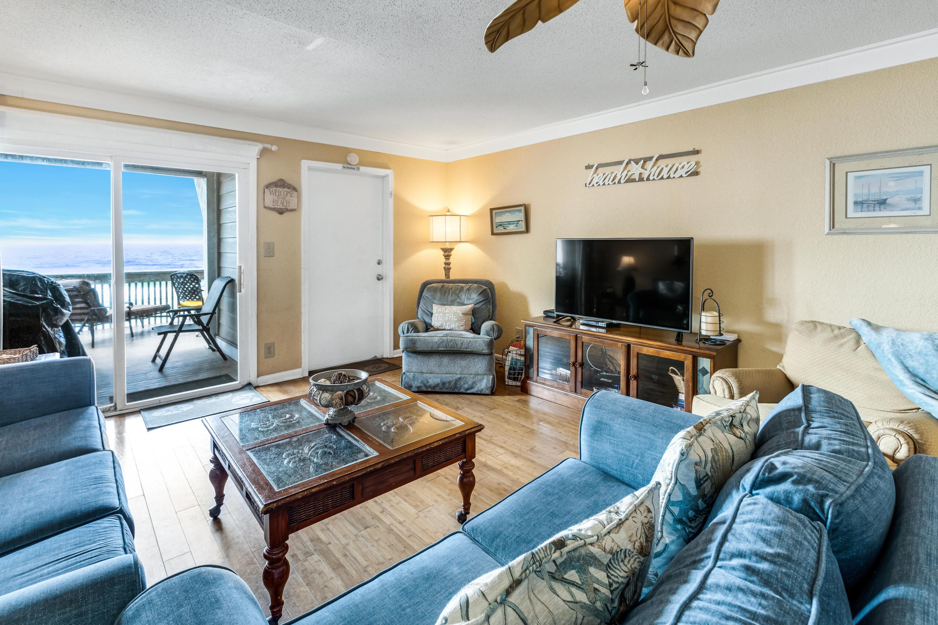 SANDDOLLAR TOWNHOMES - Residential