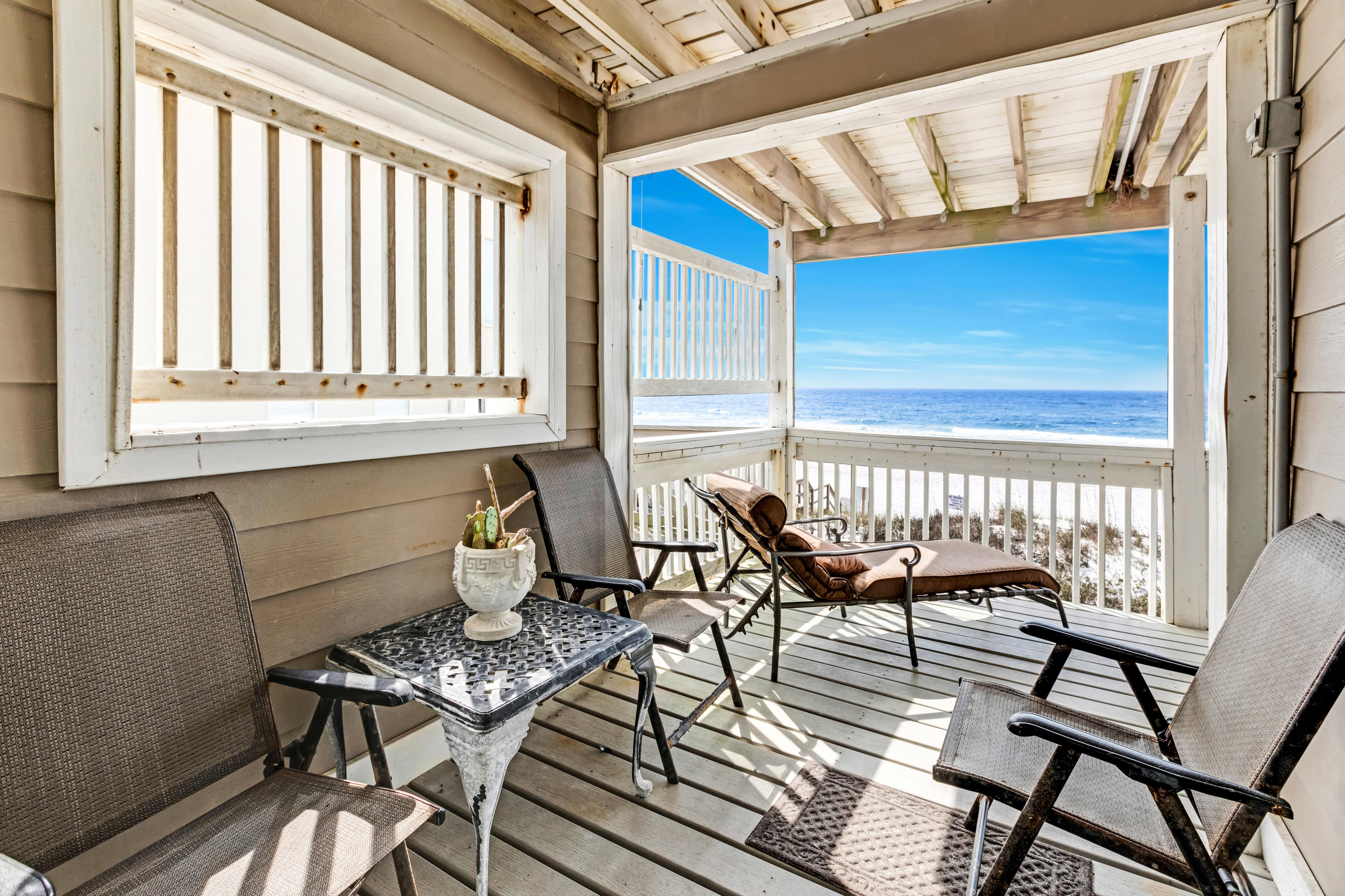 SANDDOLLAR TOWNHOMES - Residential