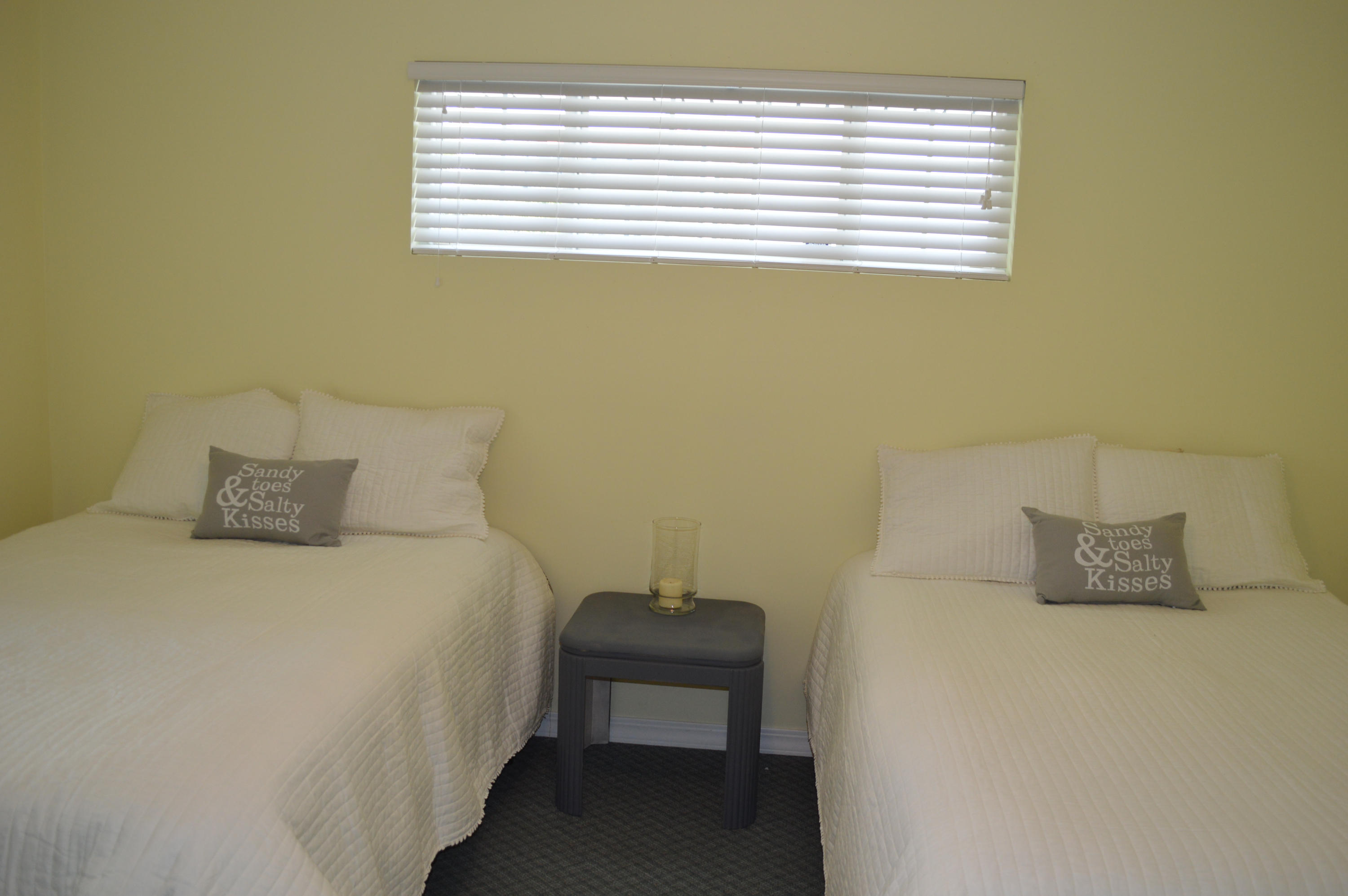 CRESCENT BEACH UNIT 1 - Residential