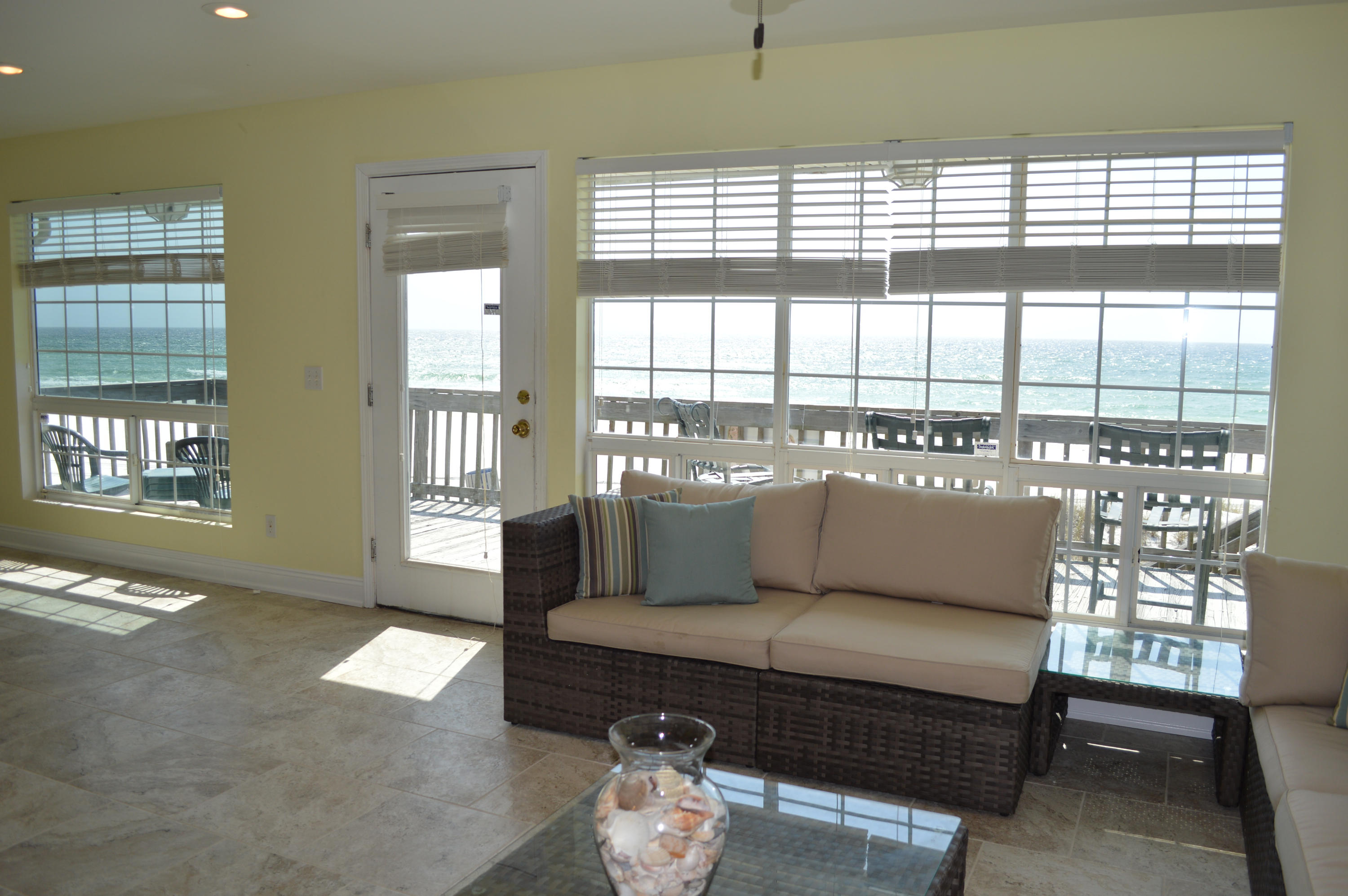 CRESCENT BEACH UNIT 1 - Residential