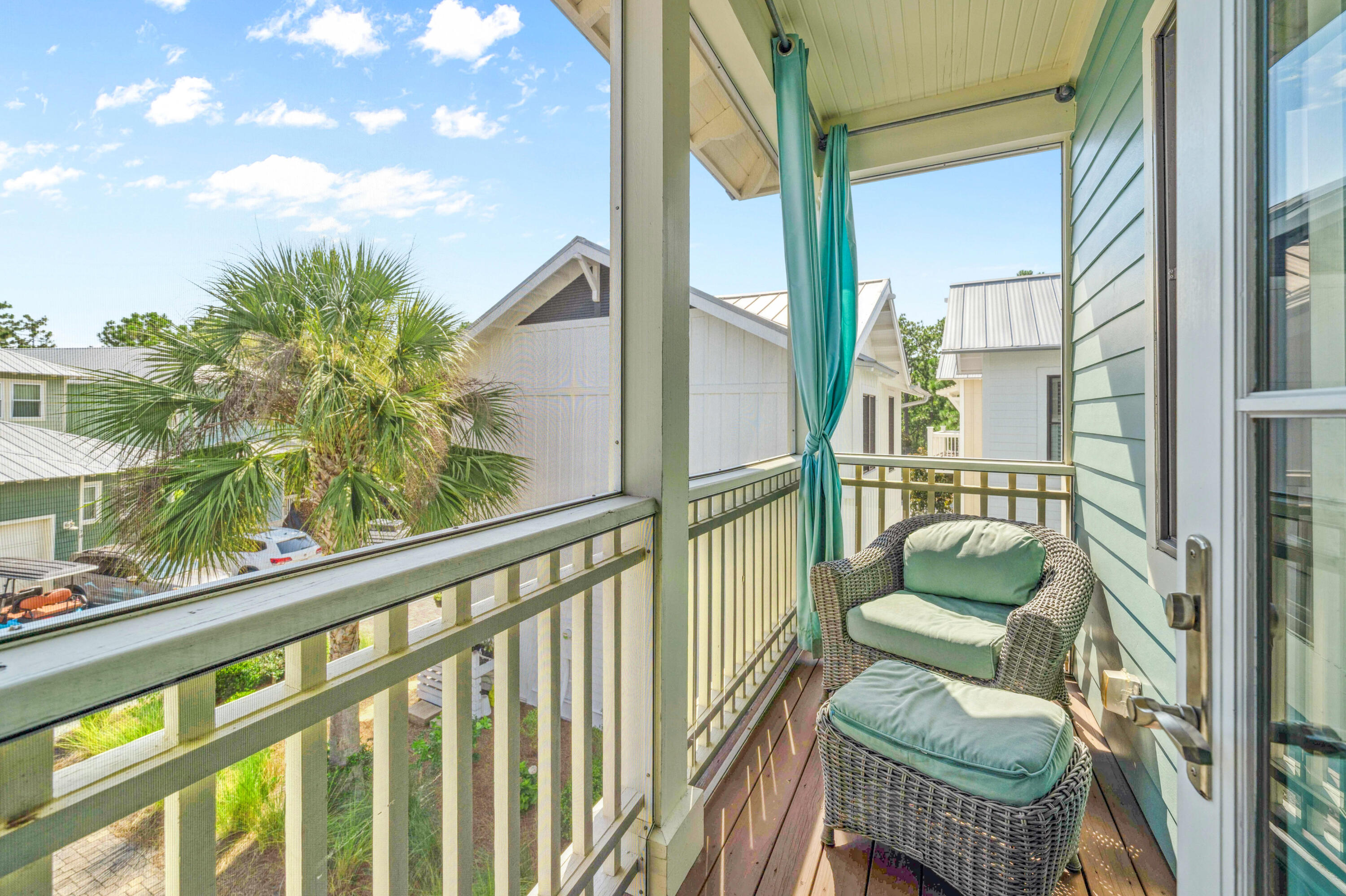 NATUREWALK AT SEAGROVE - Residential