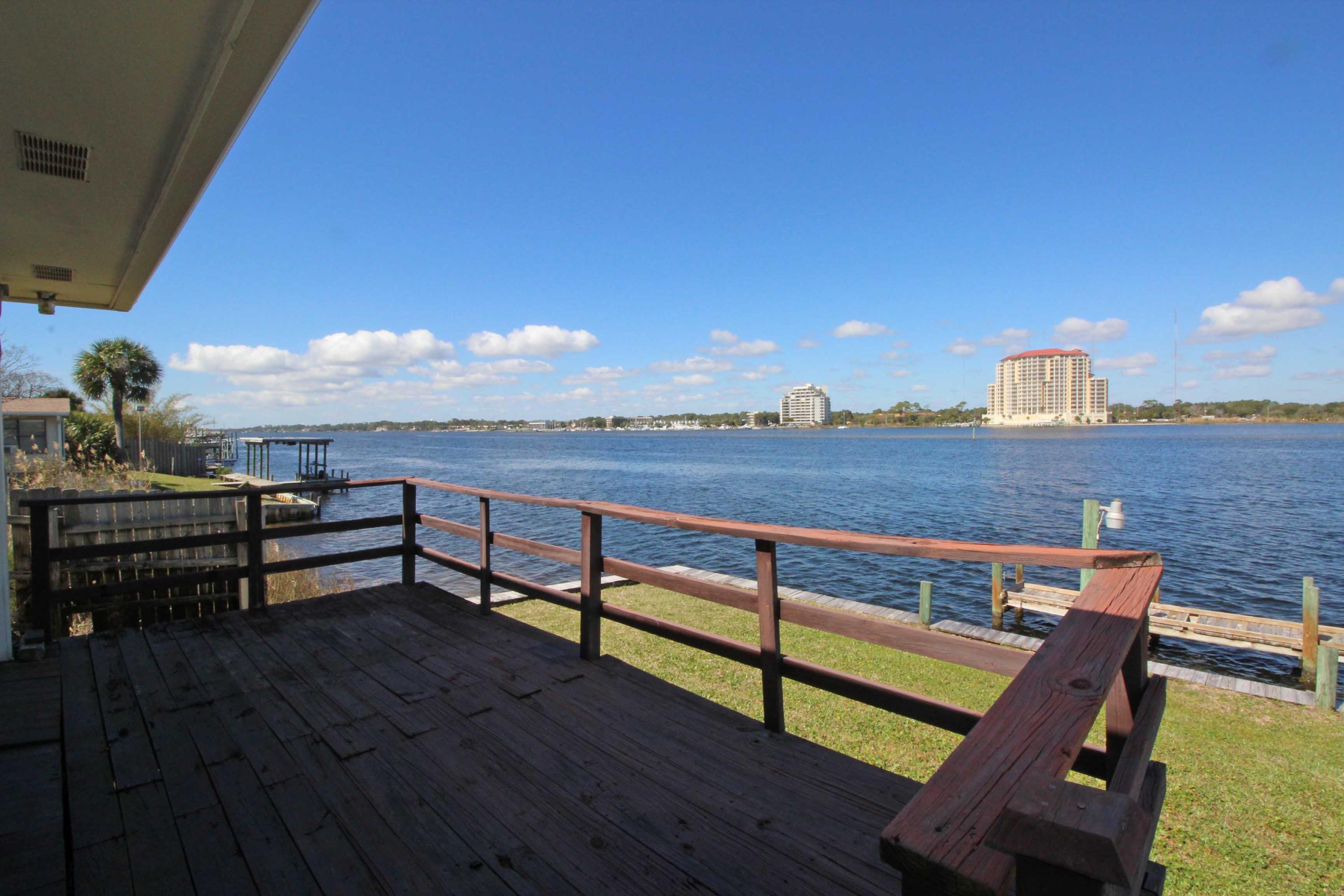 SANTA ROSA ISLAND - Residential