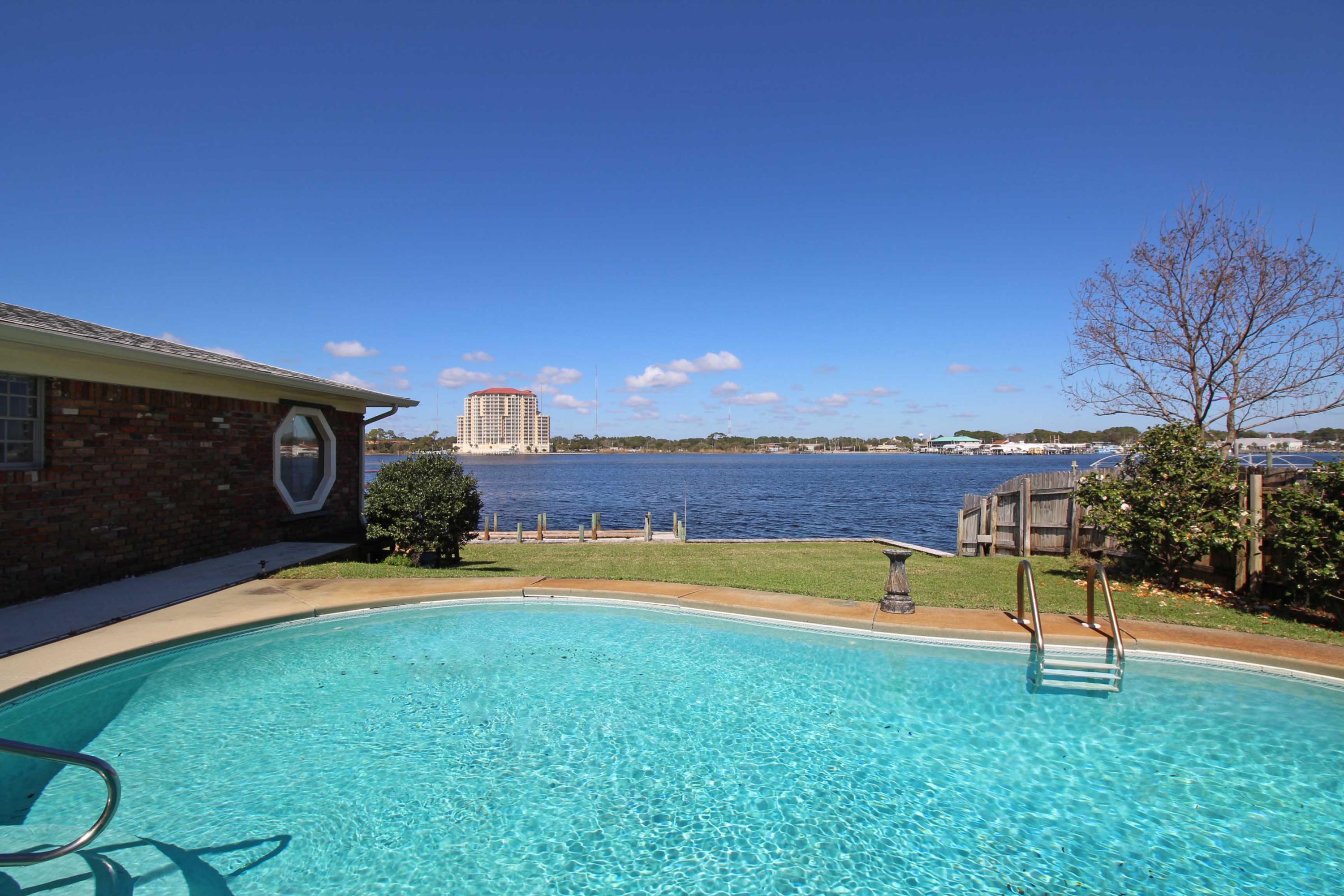 SANTA ROSA ISLAND - Residential