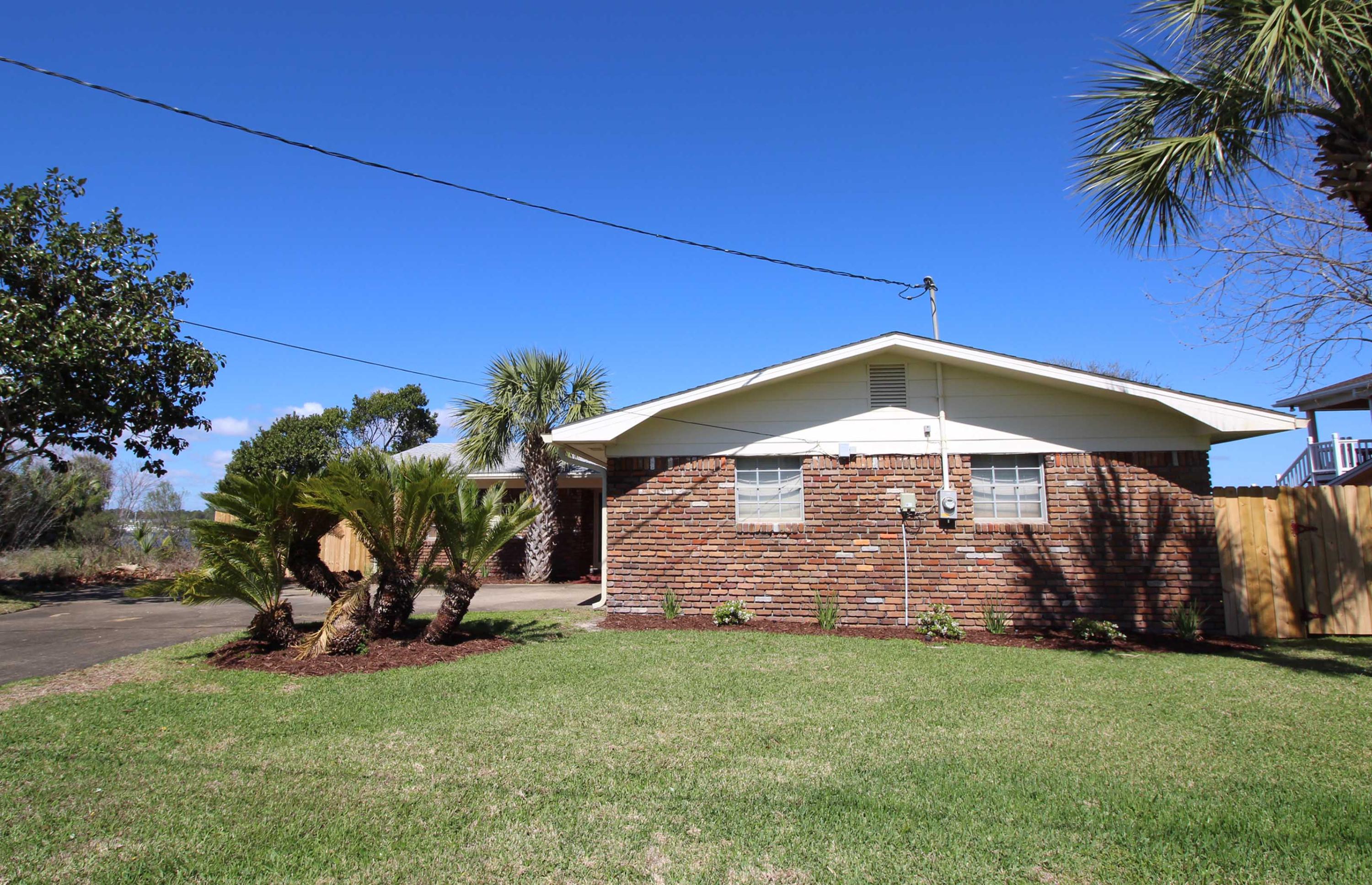 SANTA ROSA ISLAND - Residential