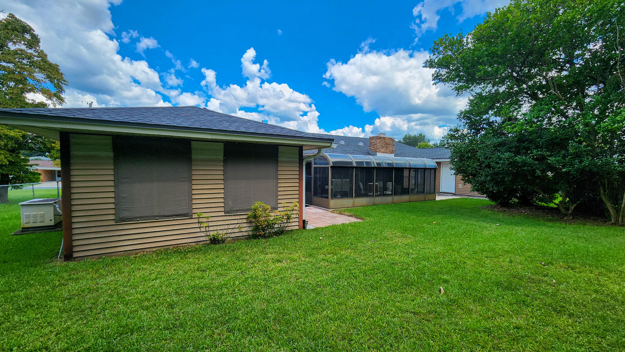 BAYOU POQUITO - Residential