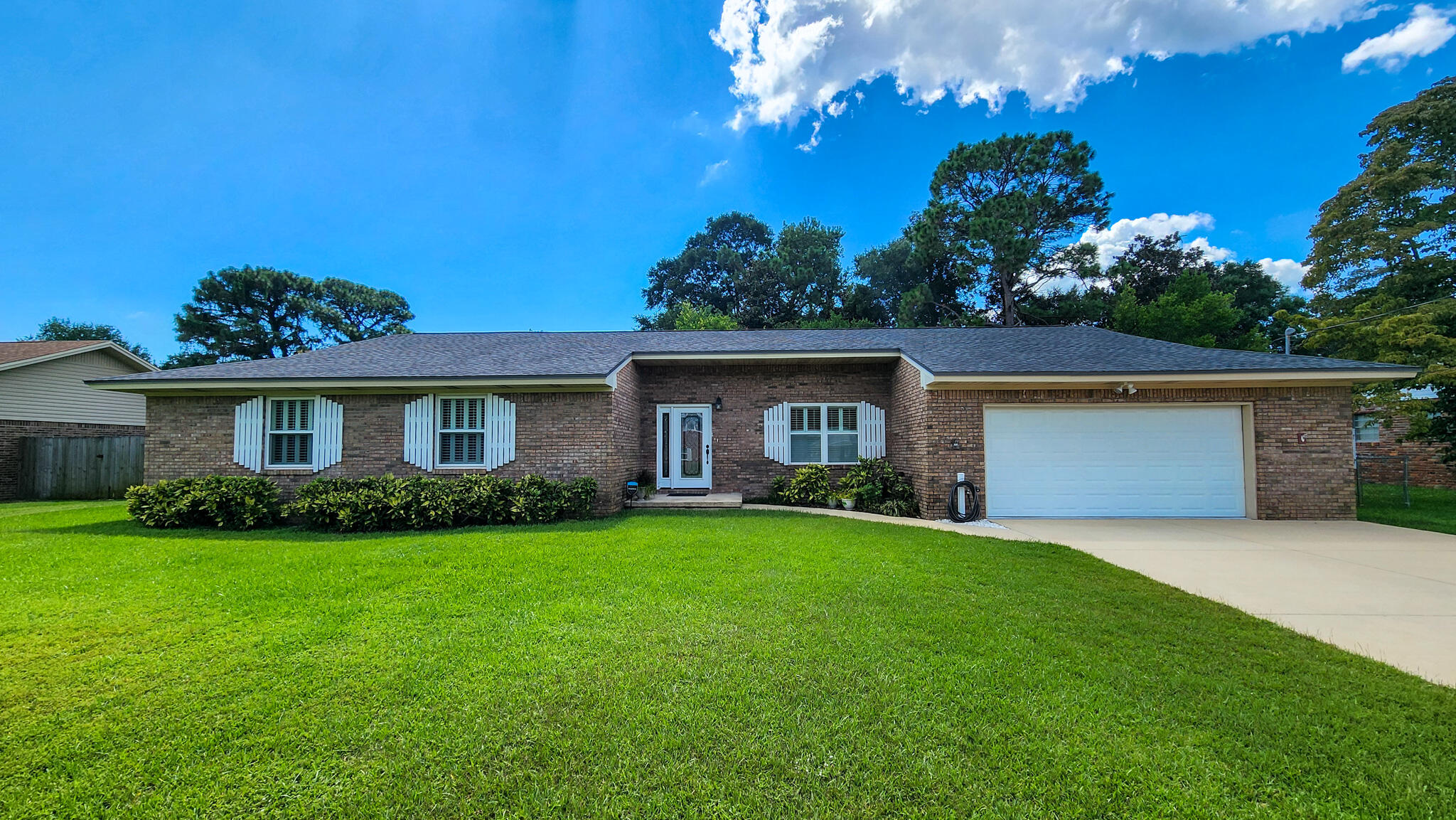 BAYOU POQUITO - Residential