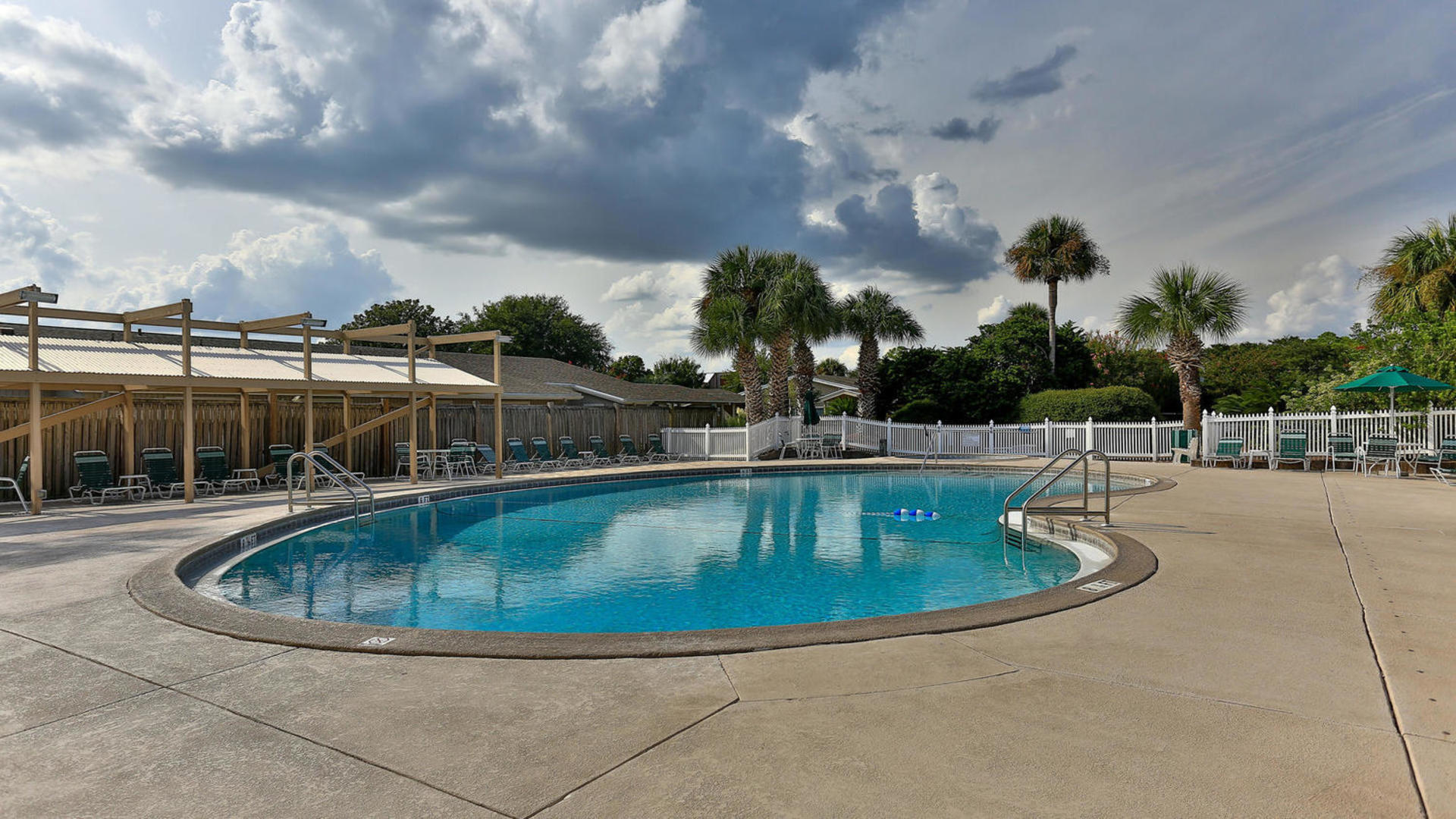 SEASCAPE CONDO TENNIS VILLAGE - Residential