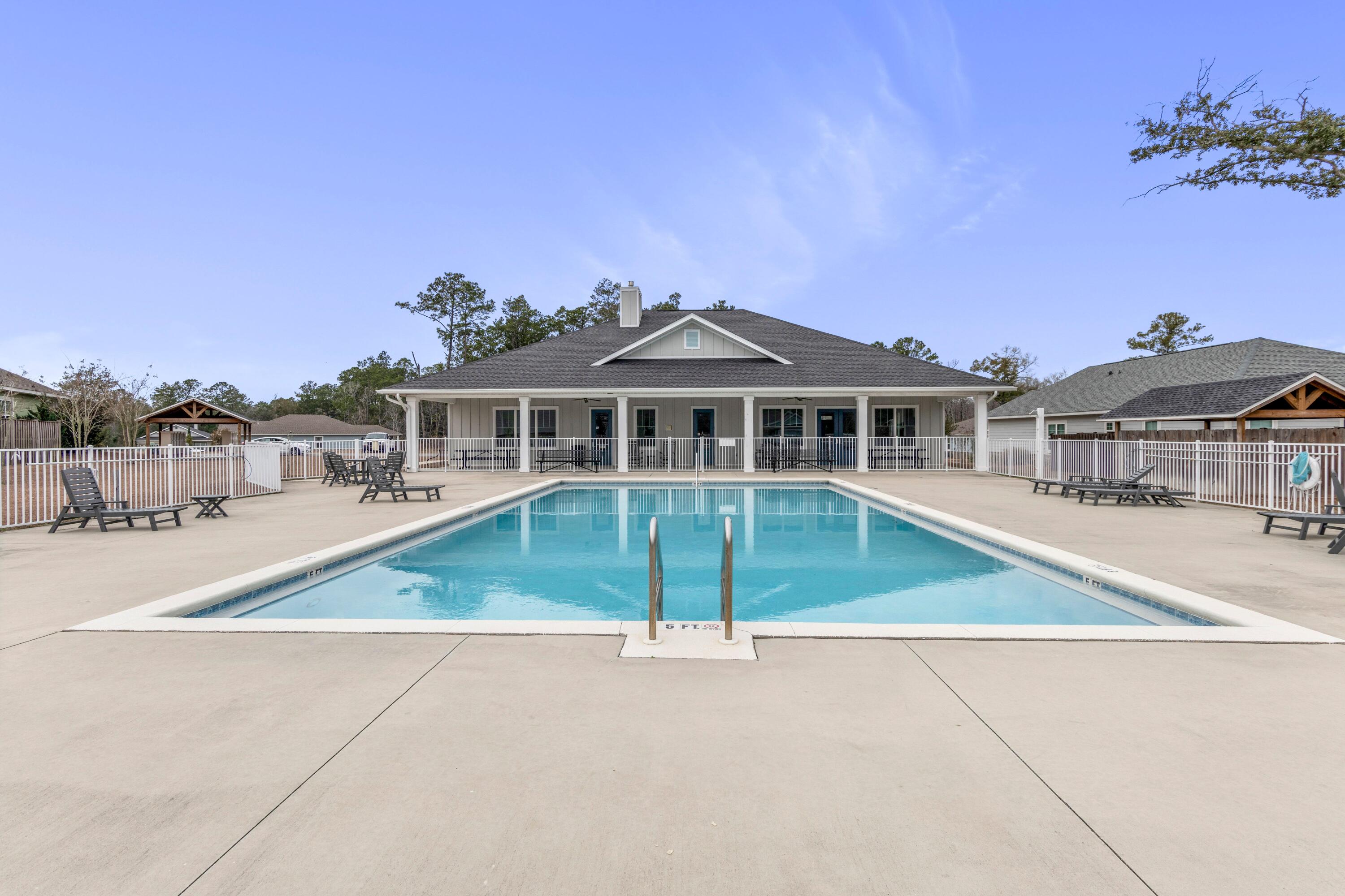 Lafayette Creek Landing - Residential