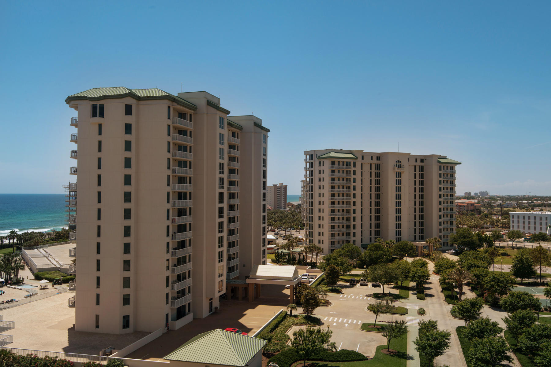 ST. BARTH AT SILVER SHELLS - Residential