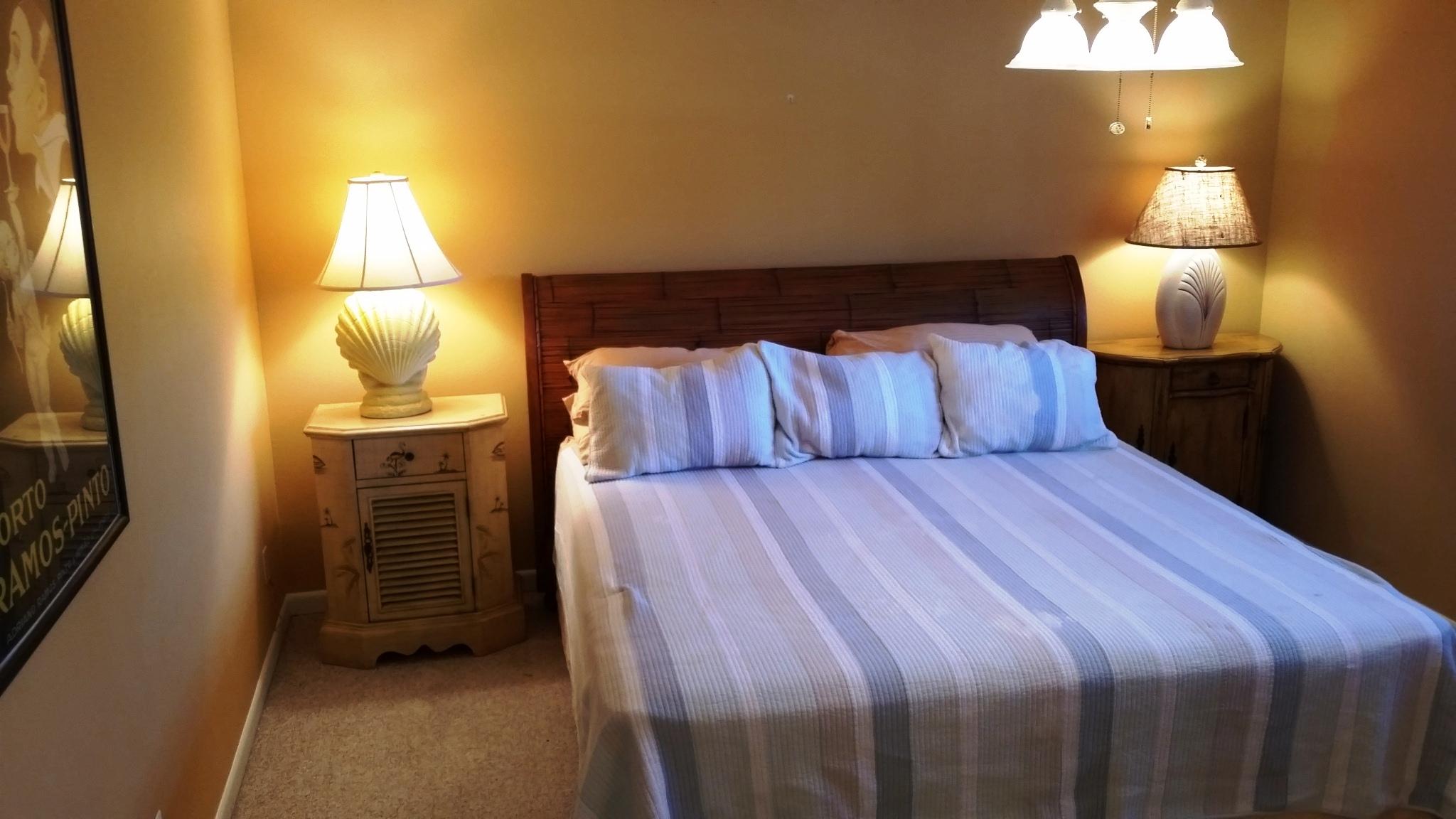 Seascape Condo Garden Villa - Residential