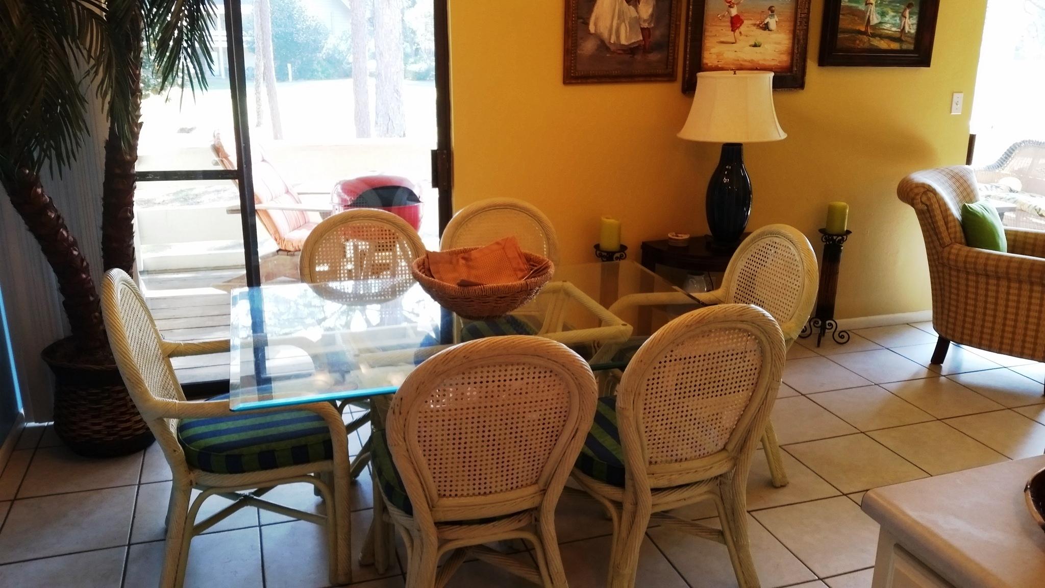 Seascape Condo Garden Villa - Residential