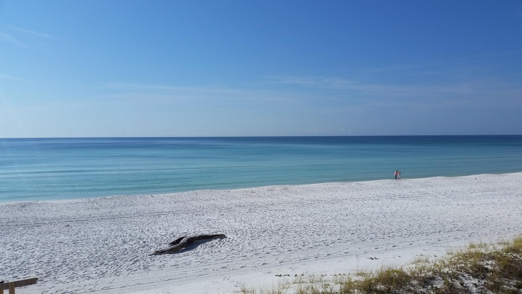 Seascape Condo Garden Villa - Residential