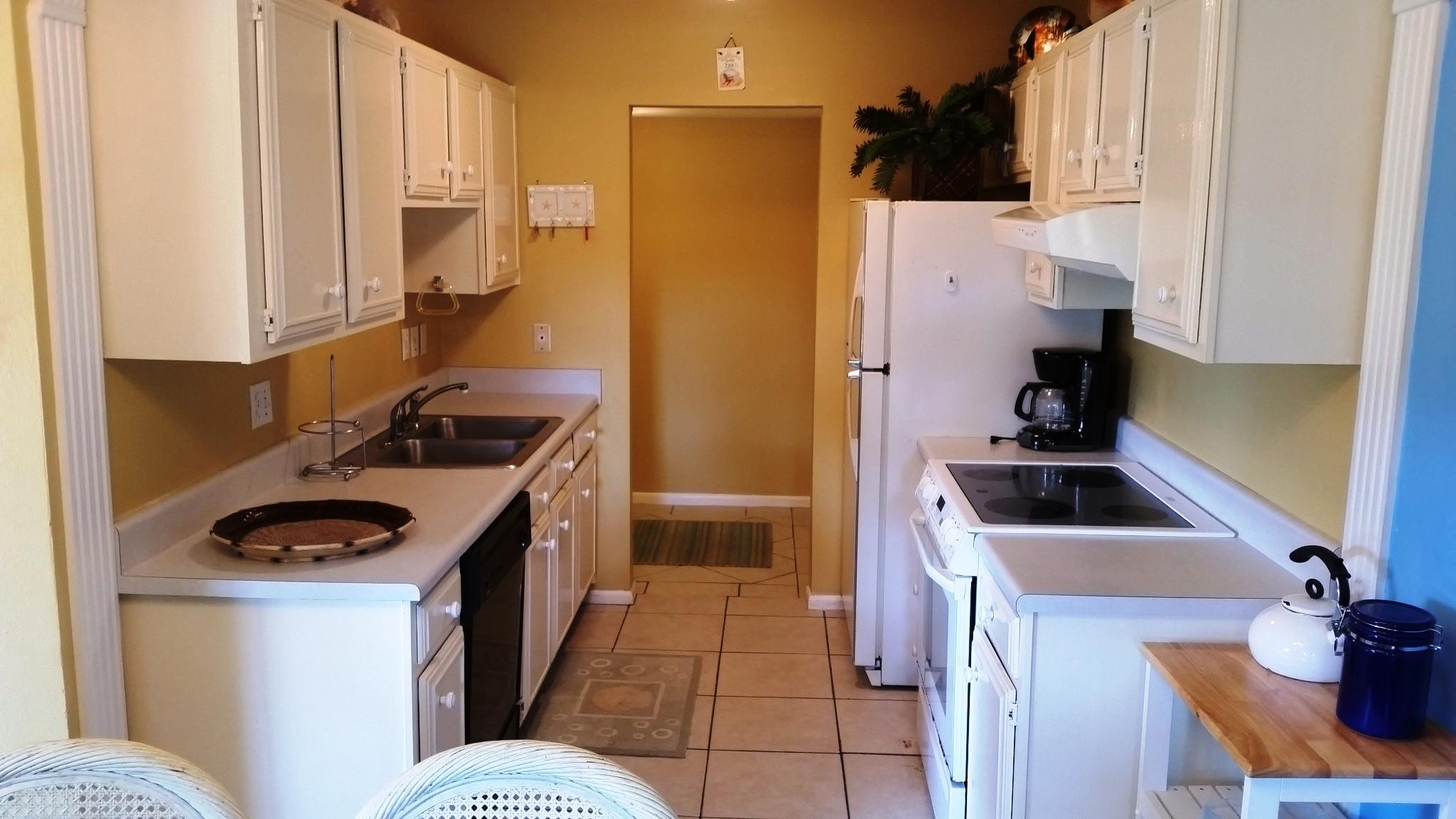 Seascape Condo Garden Villa - Residential