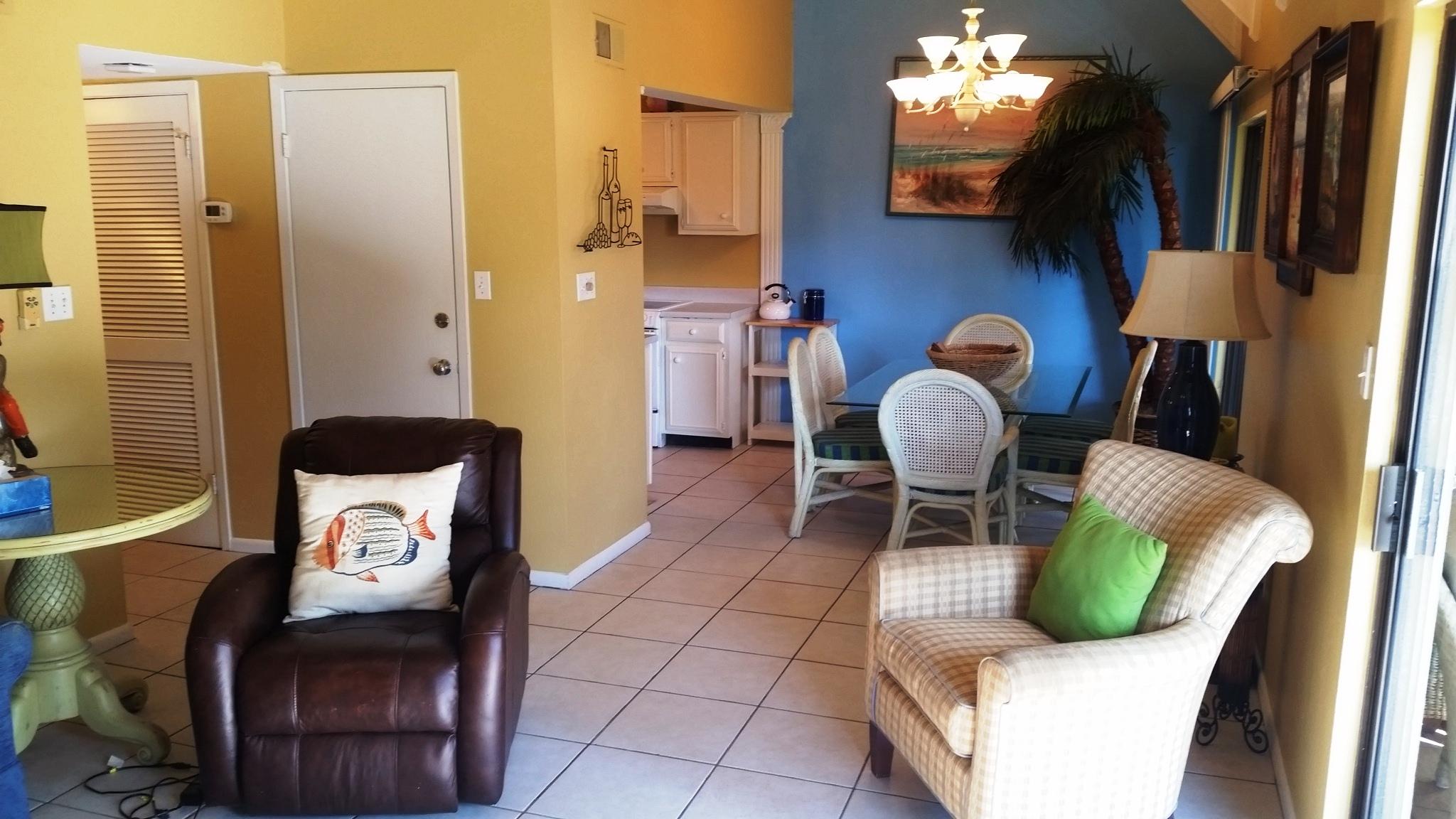 Seascape Condo Garden Villa - Residential