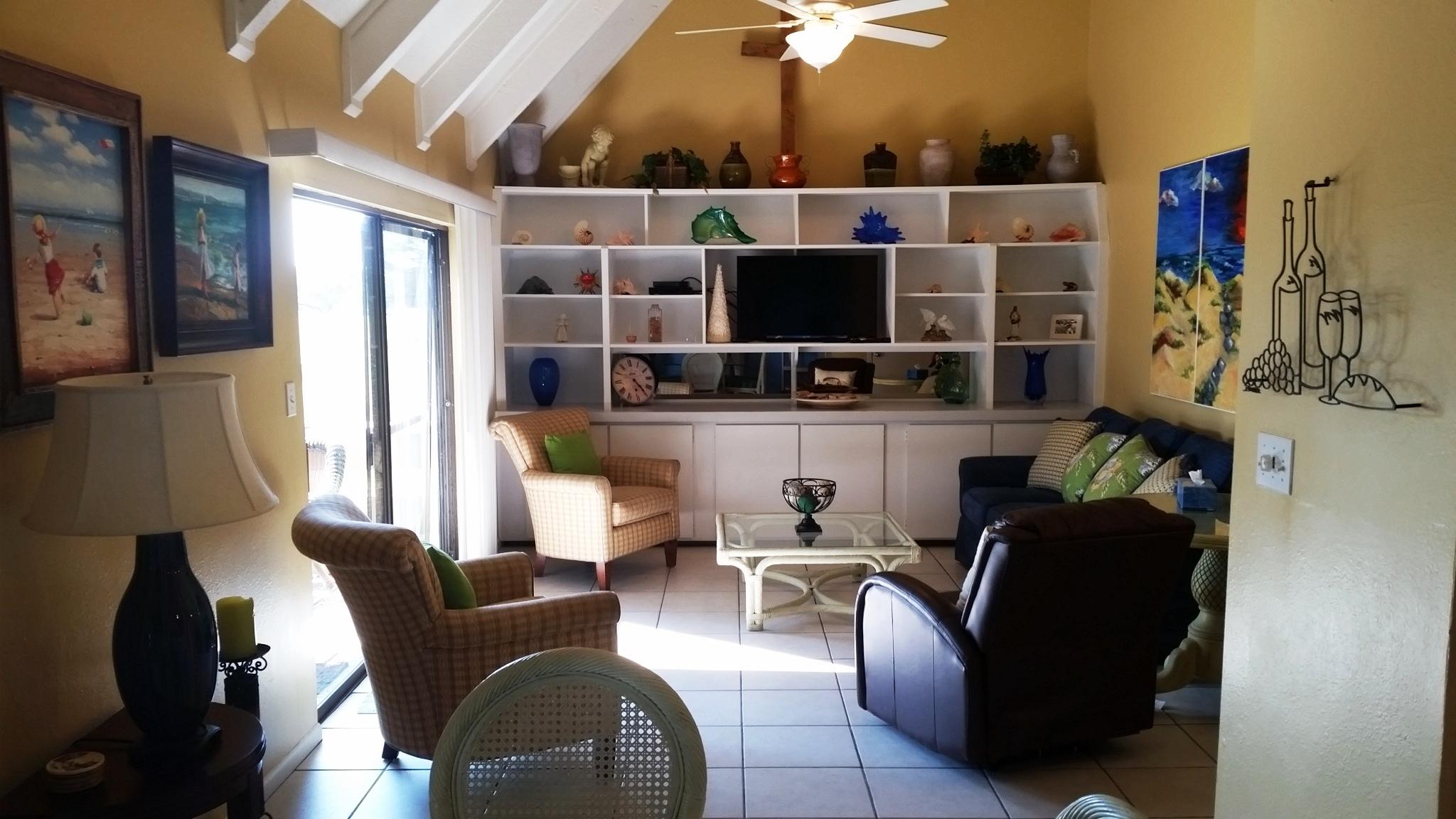 Seascape Condo Garden Villa - Residential