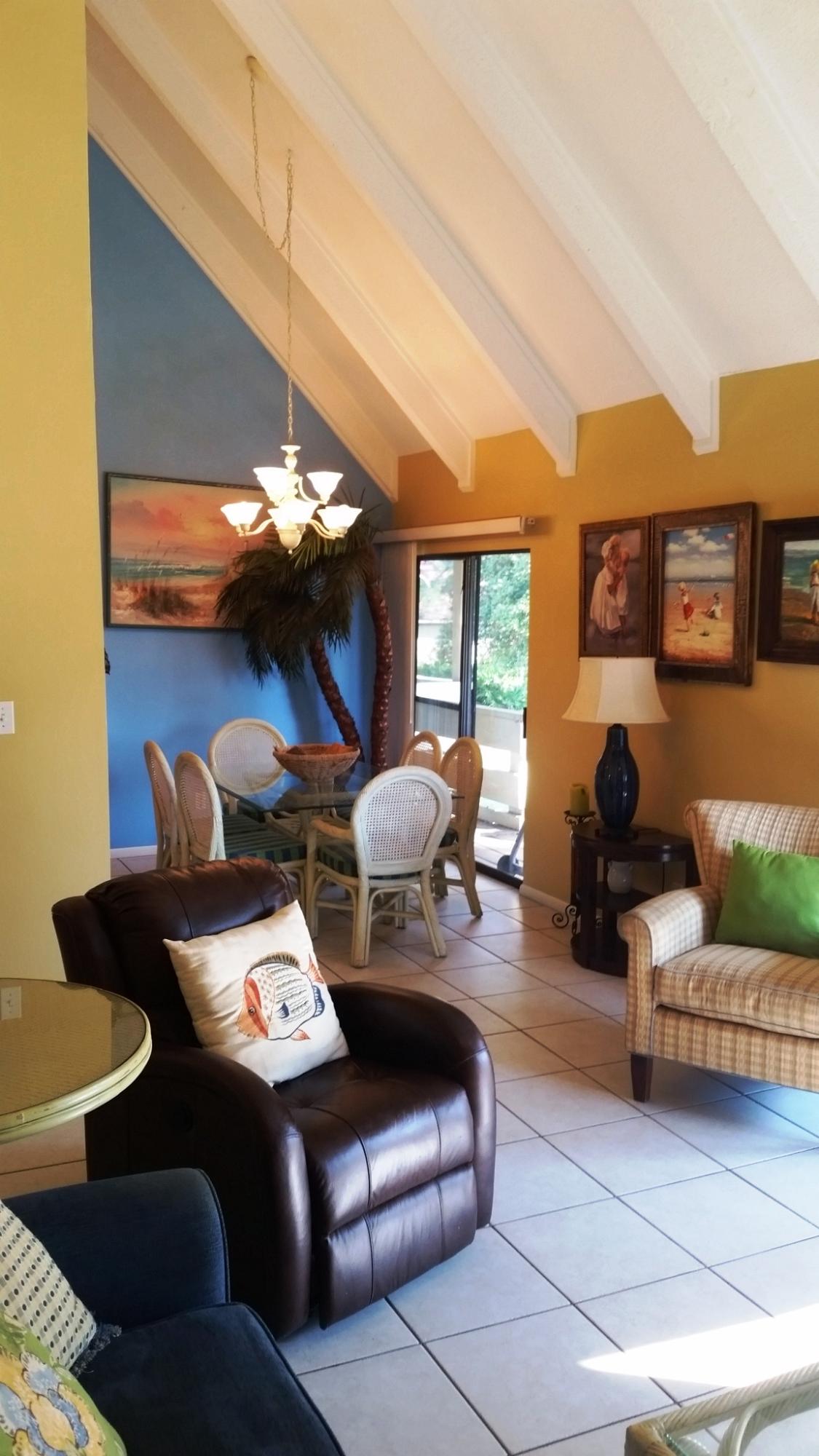 Seascape Condo Garden Villa - Residential